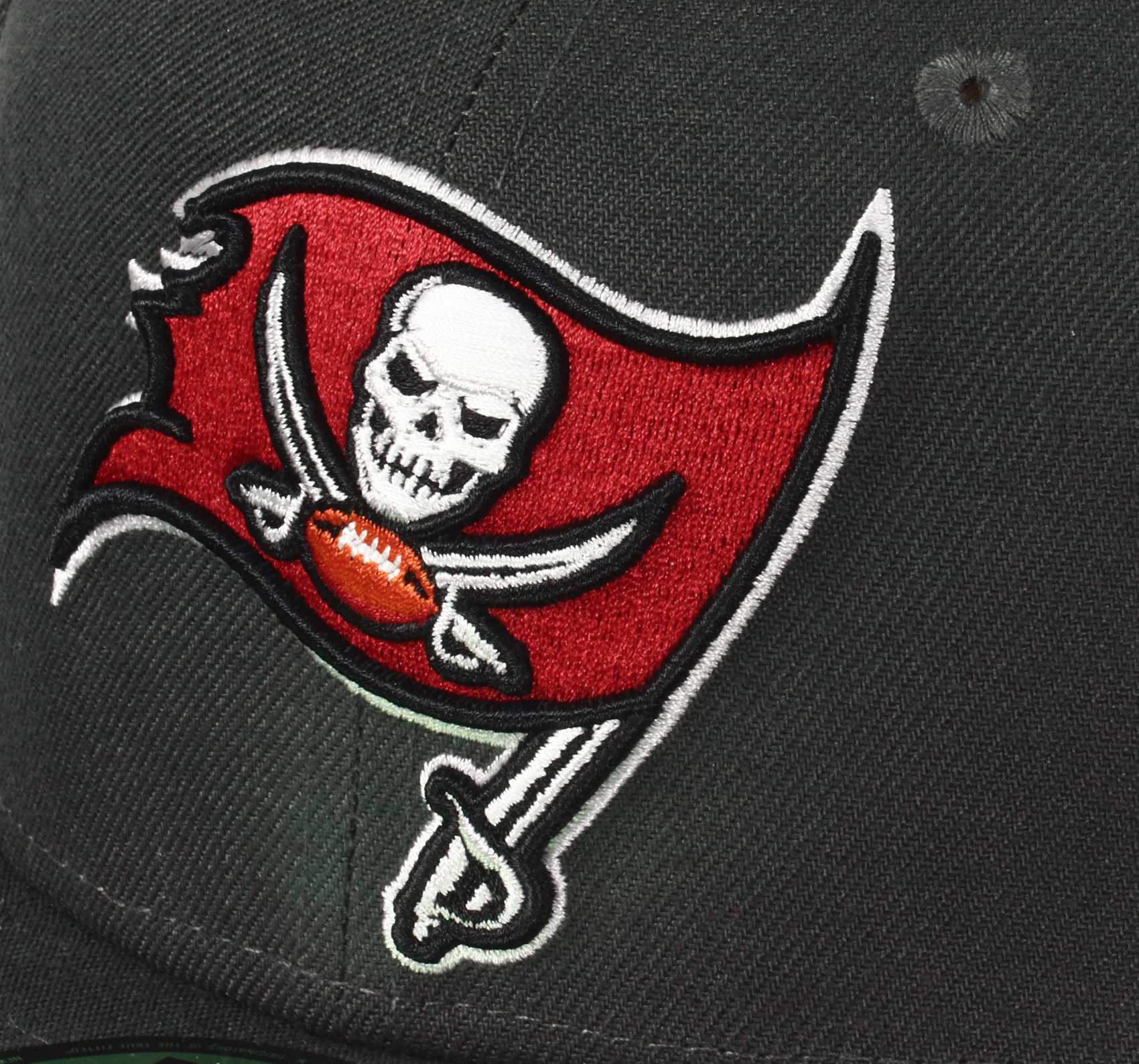 Tampa Bay Buccaneers Pewter 59Fifty Basecap New Era