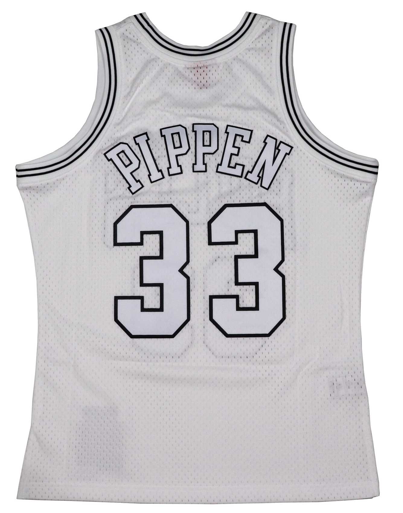 Scottie Pippen #33 Chicago Bulls NBA White Swingman Jersey Mitchell & Ness