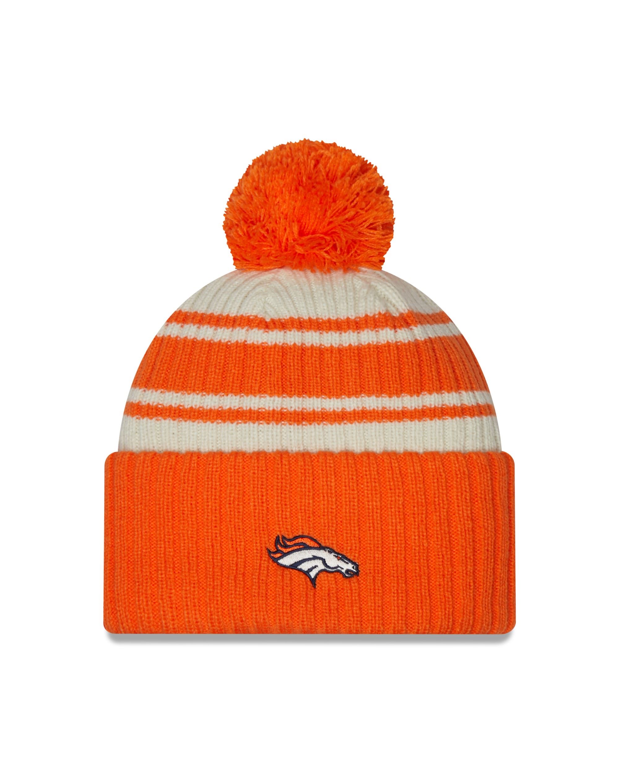 Denver Broncos NFL 2022 Sideline Sport Knit Chrome White Orange Beanie New Era