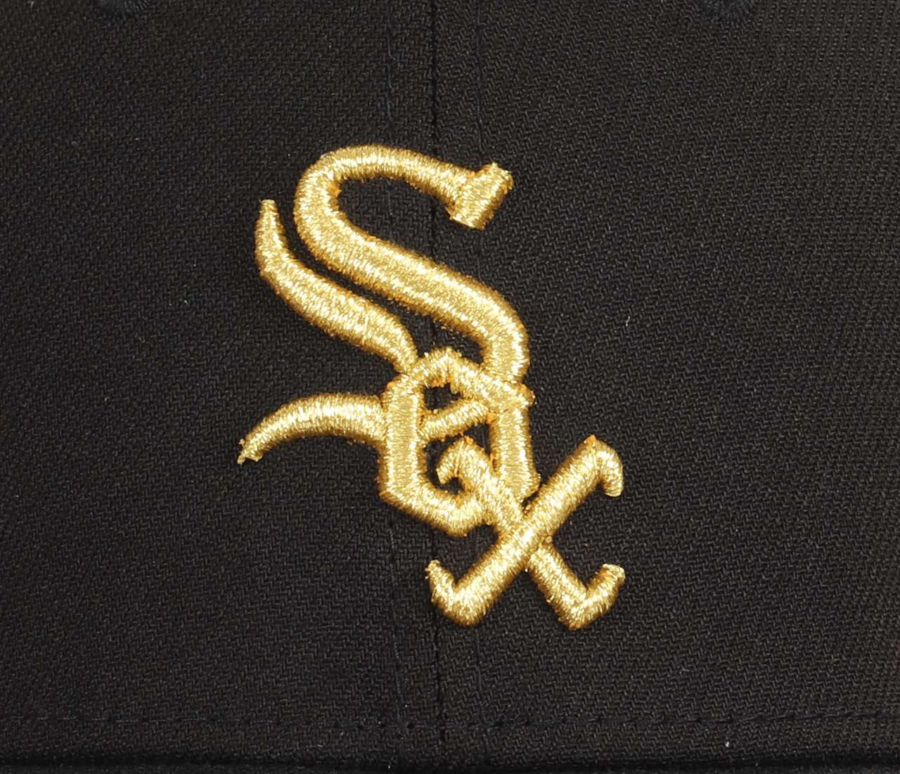 Chicago White Sox MLB World Series Chapions 2005 Sidepatch Cooperstown Black Gold 39Thirty Stretch Cap New Era
