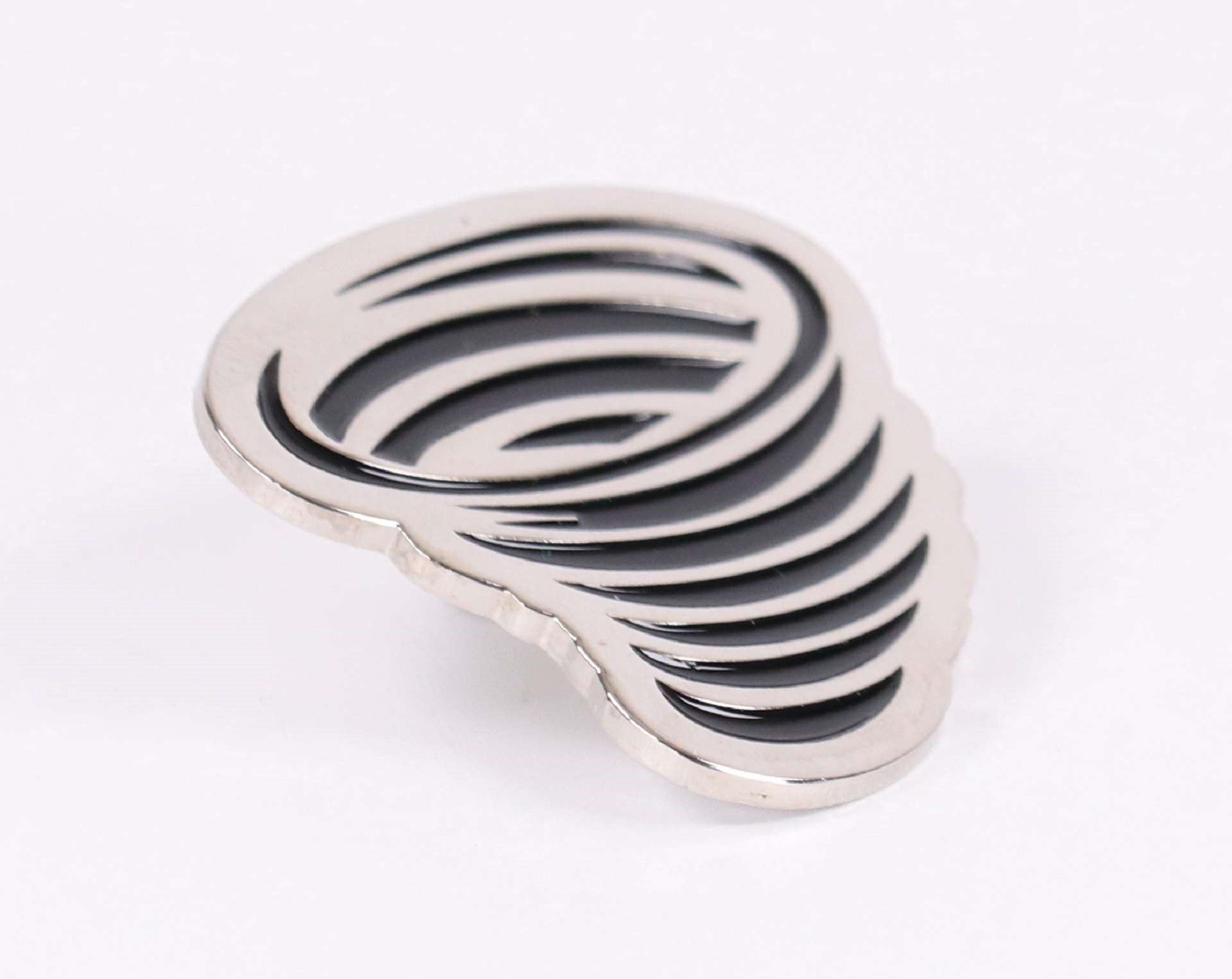 CapSpin Pin hurricane silver