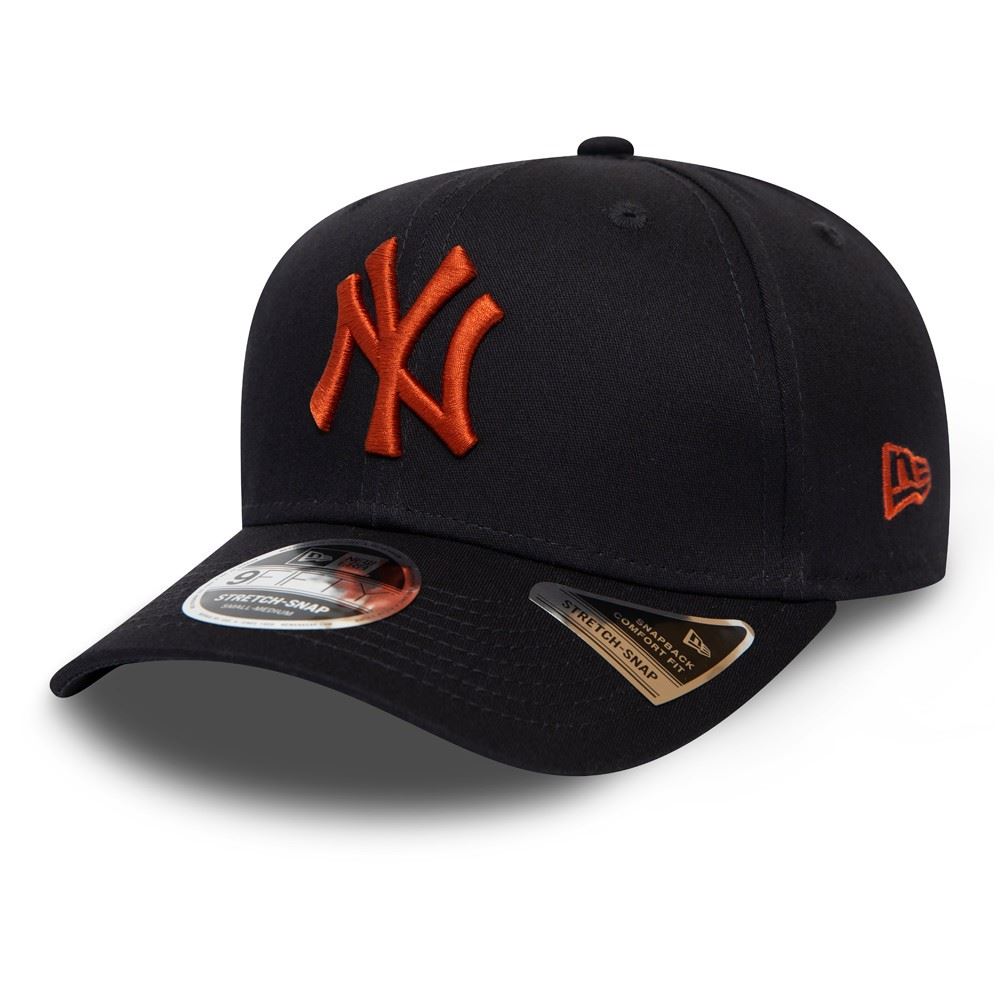 New York Yankees League Essential 9Fifty Stretch Snapback Cap New Era