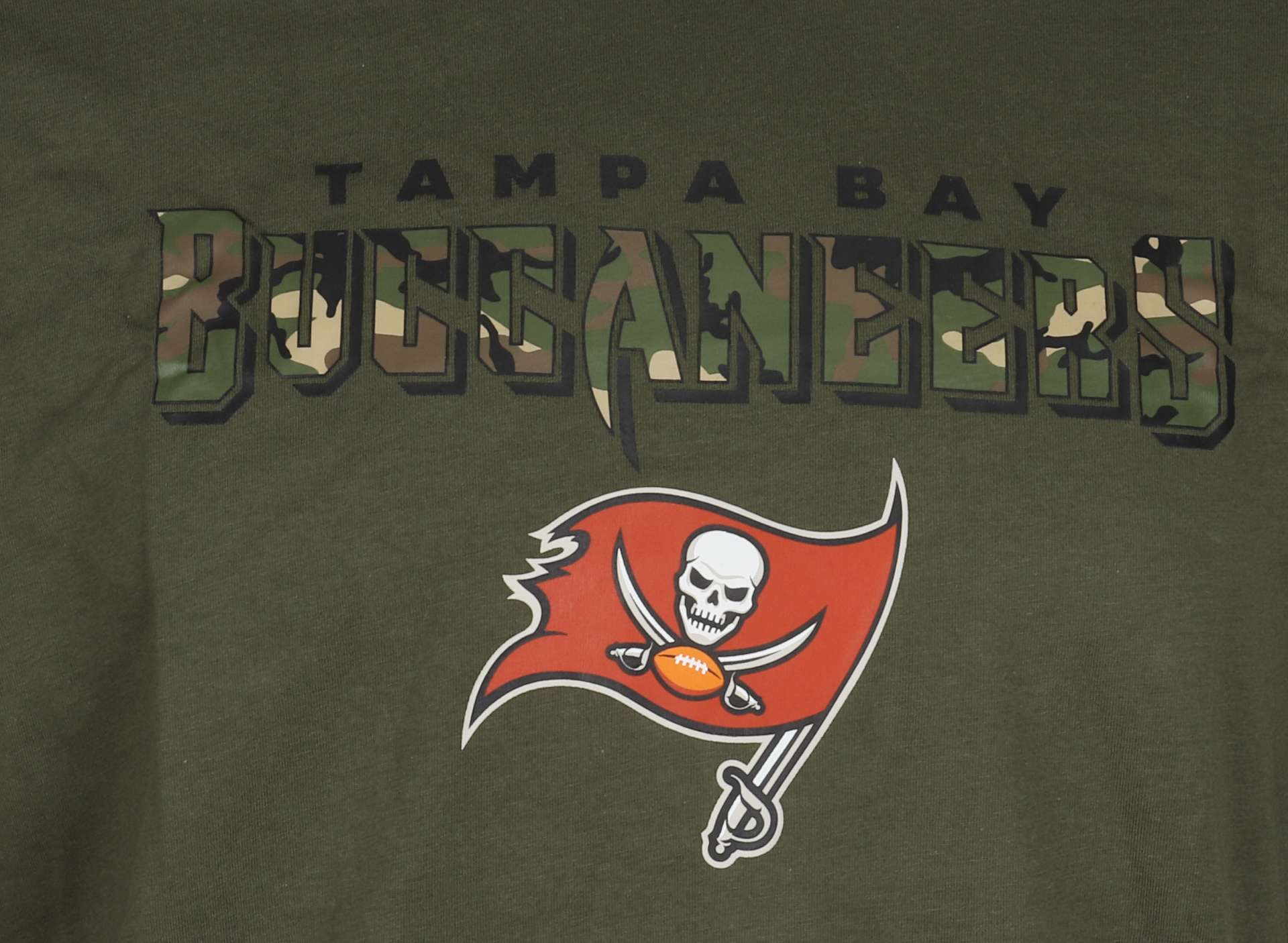 Tampa Bay Buccaneers Olive NFL Camo Wordmark T-Shirt New Era
