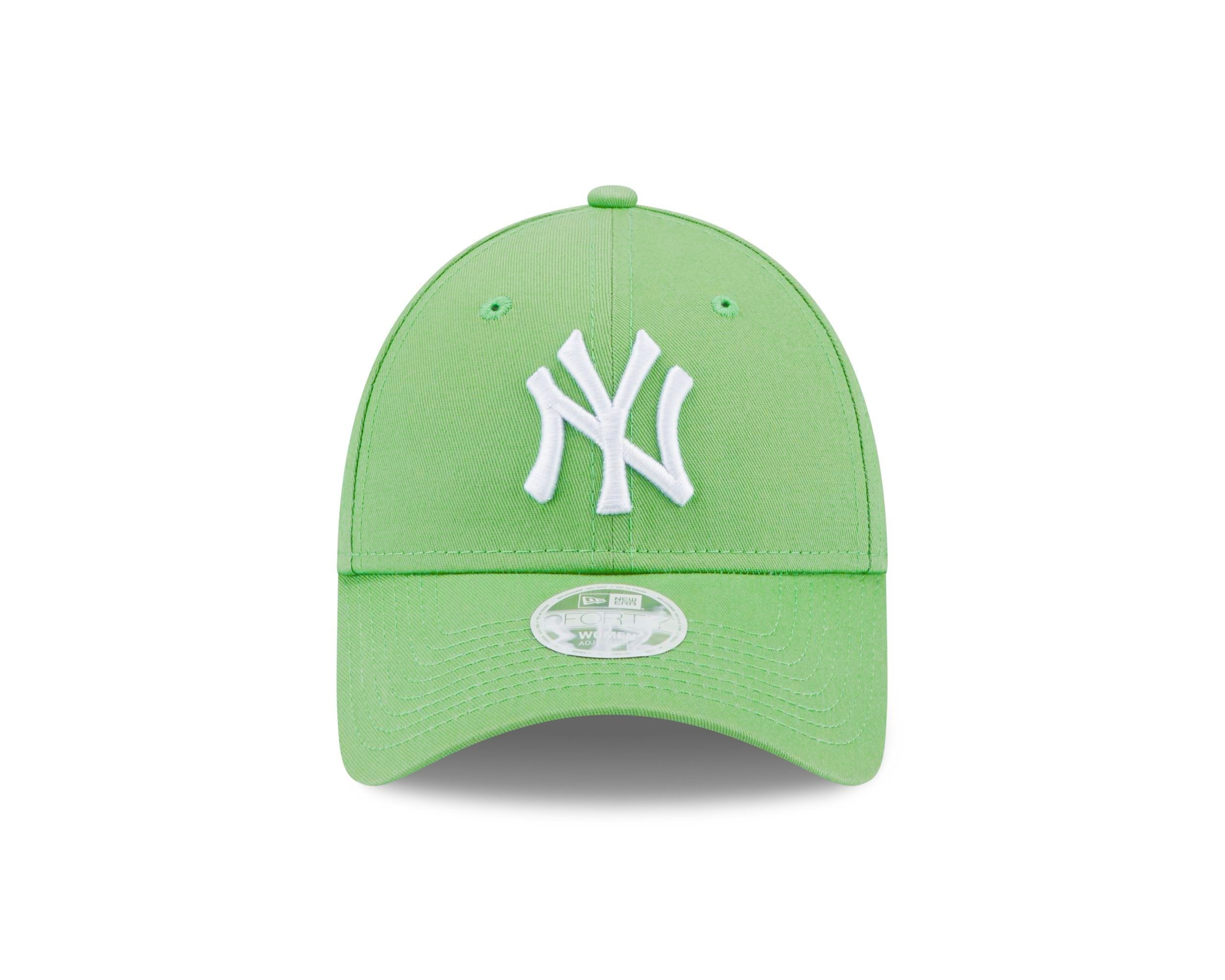 New York Yankees MLB League Essential Green 9Forty Adjustable Women Cap New Era