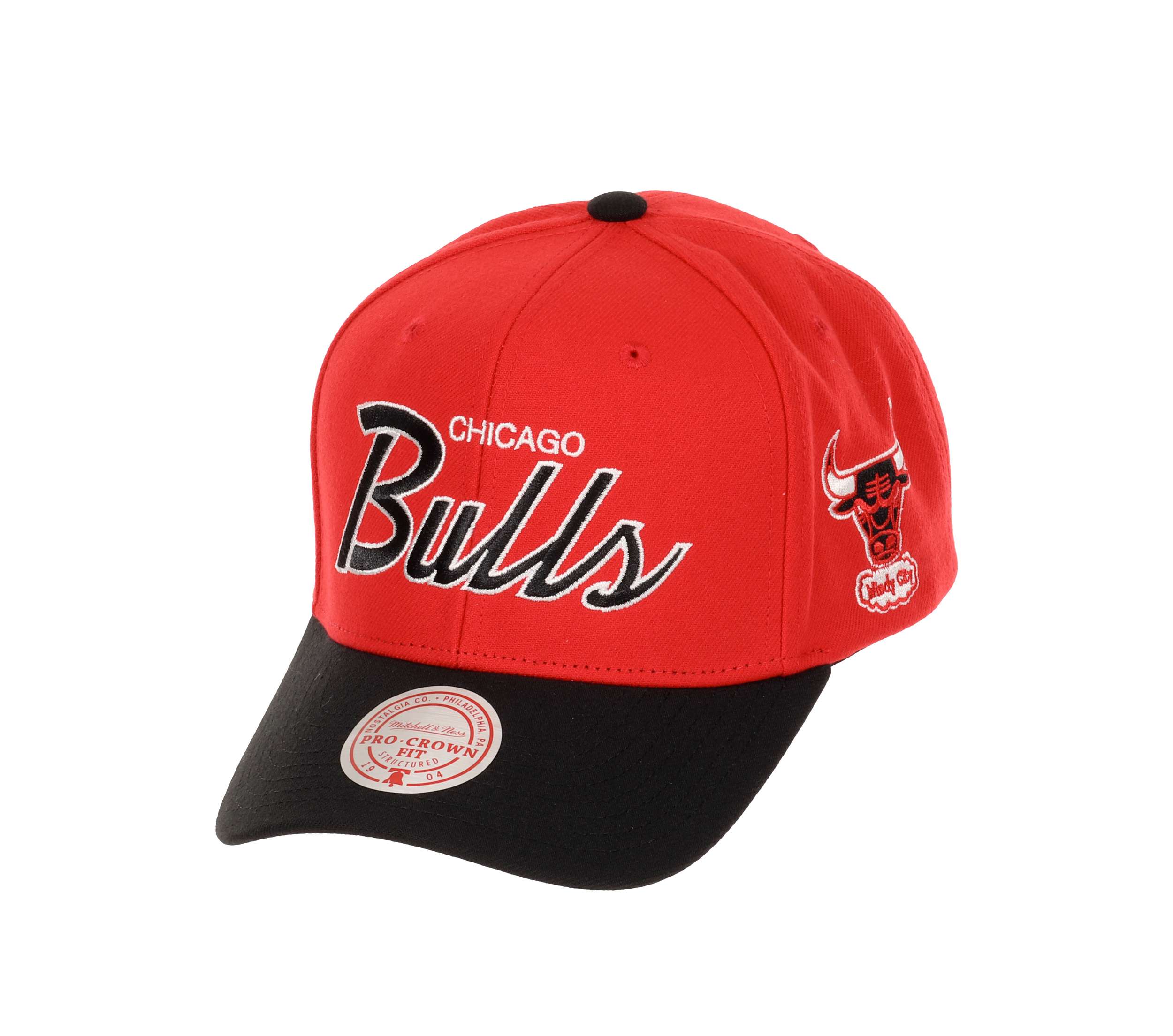 Chicago Bulls NBA Team Script 2.0 Red Black Adjustable Curved Snapback Cap Mitchell & Ness
