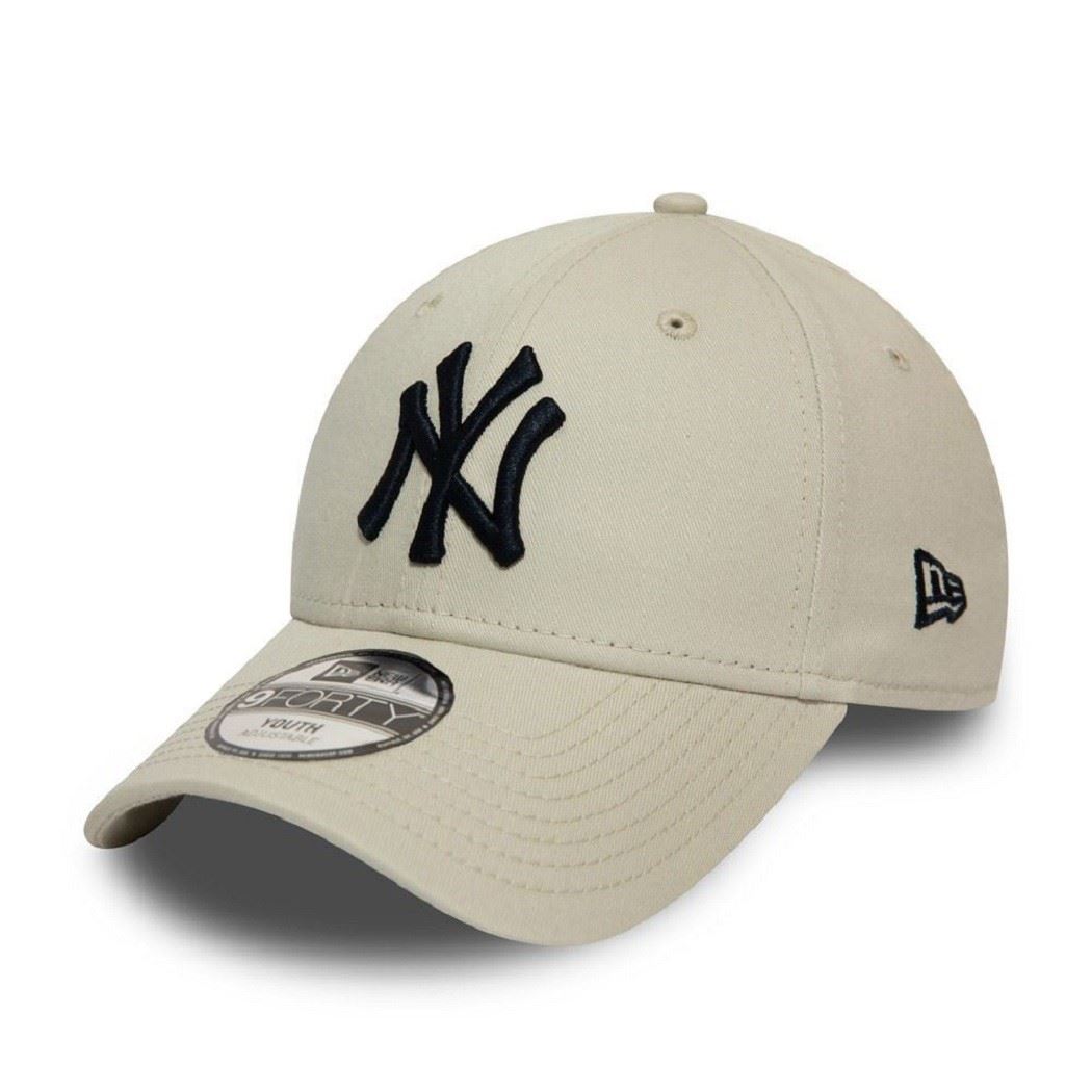 New York Yankees MLB League Essential Beige 9Forty Adjustable Cap for Kids New Era