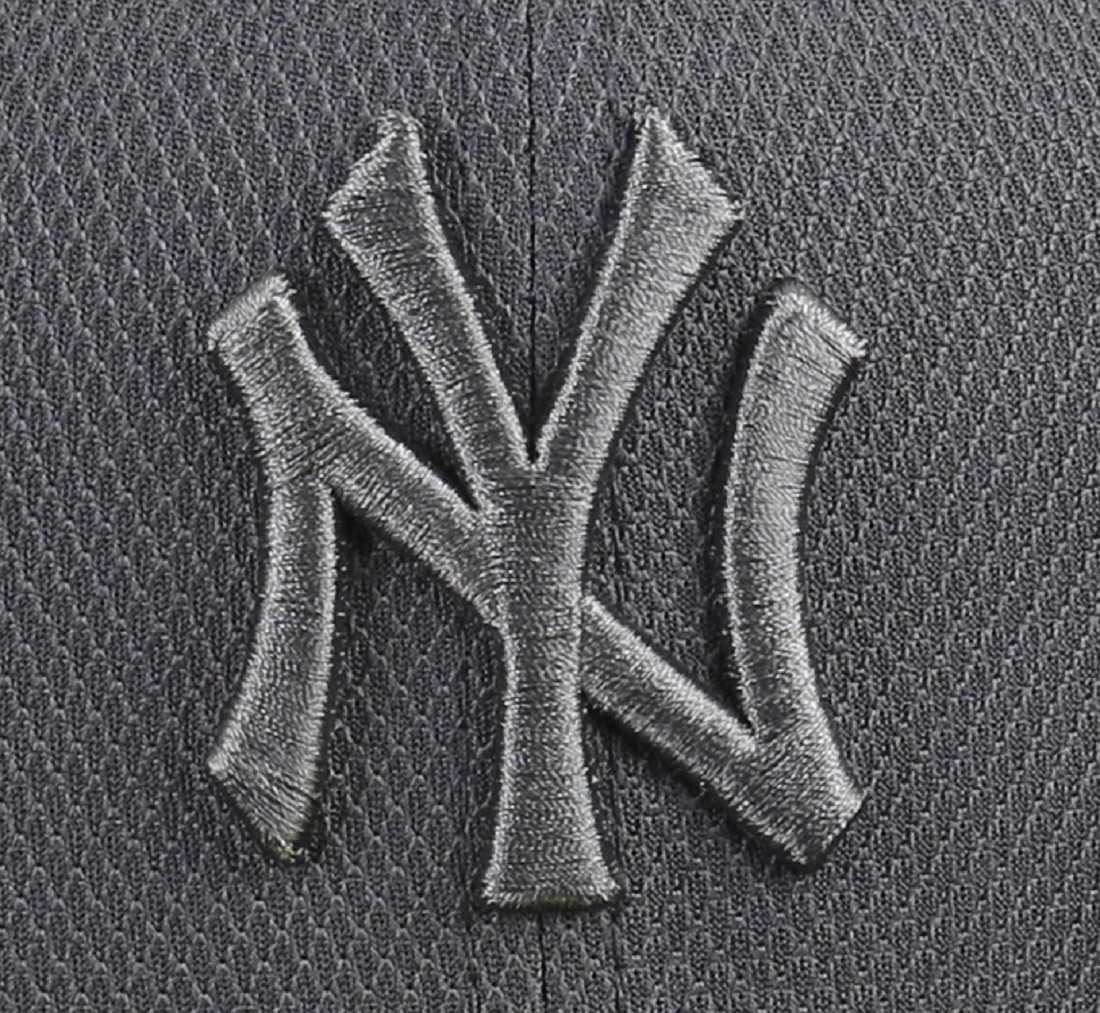 New York Yankees MLB Diamond Era Essential Grey 59Fifty Basecap New Era