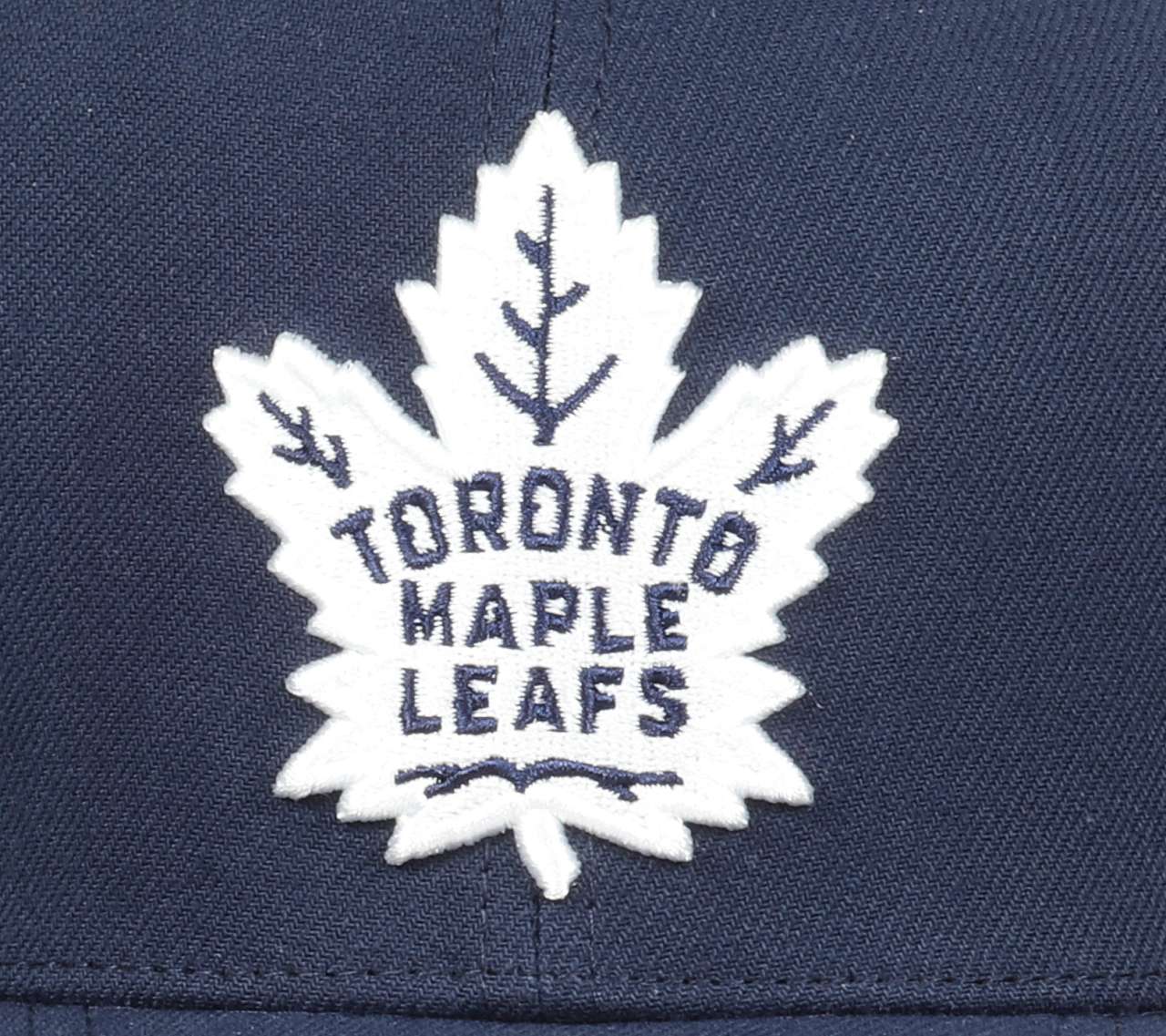 Toronto Maple Leafs Blue NHL Team Ground 2.0 Pro Snapback Cap Mitchell & Ness