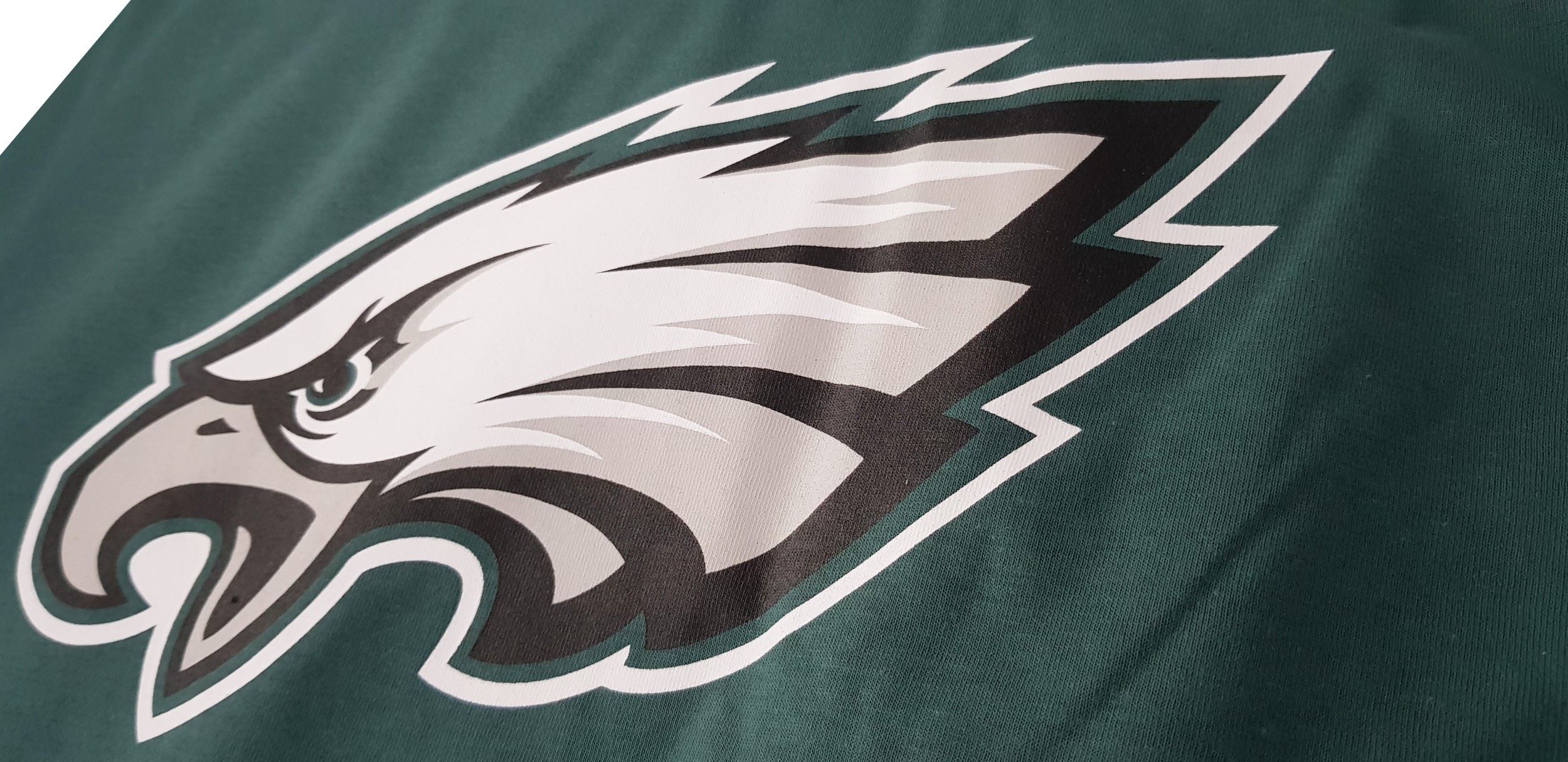 Philadelphia Eagles Reverse Base T-Shirt New Era