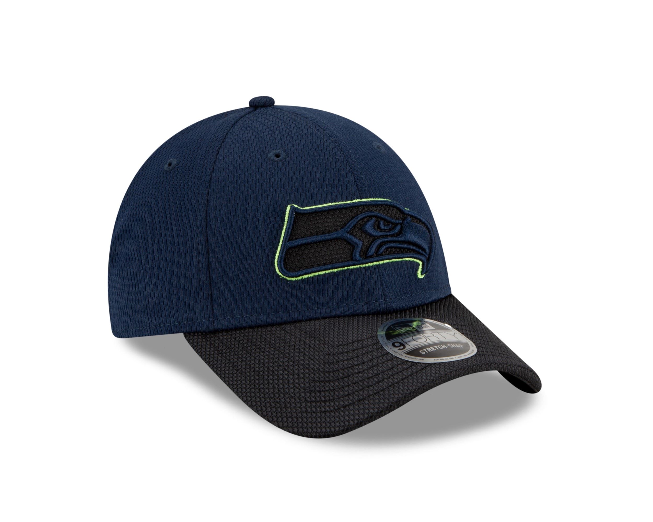 Seattle Seahawks NFL 2021 Sideline Road Navy 9Forty Stretch Snap Cap New Era