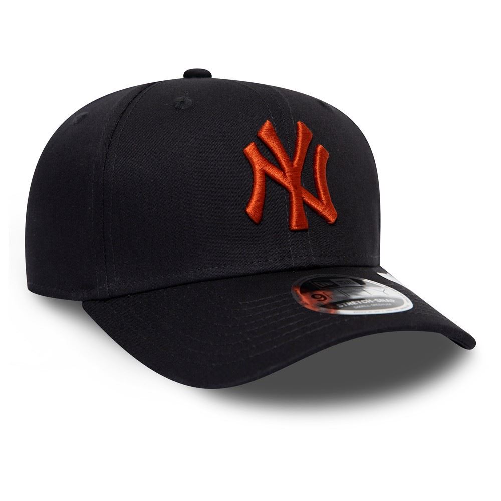 New York Yankees League Essential 9Fifty Stretch Snapback Cap New Era