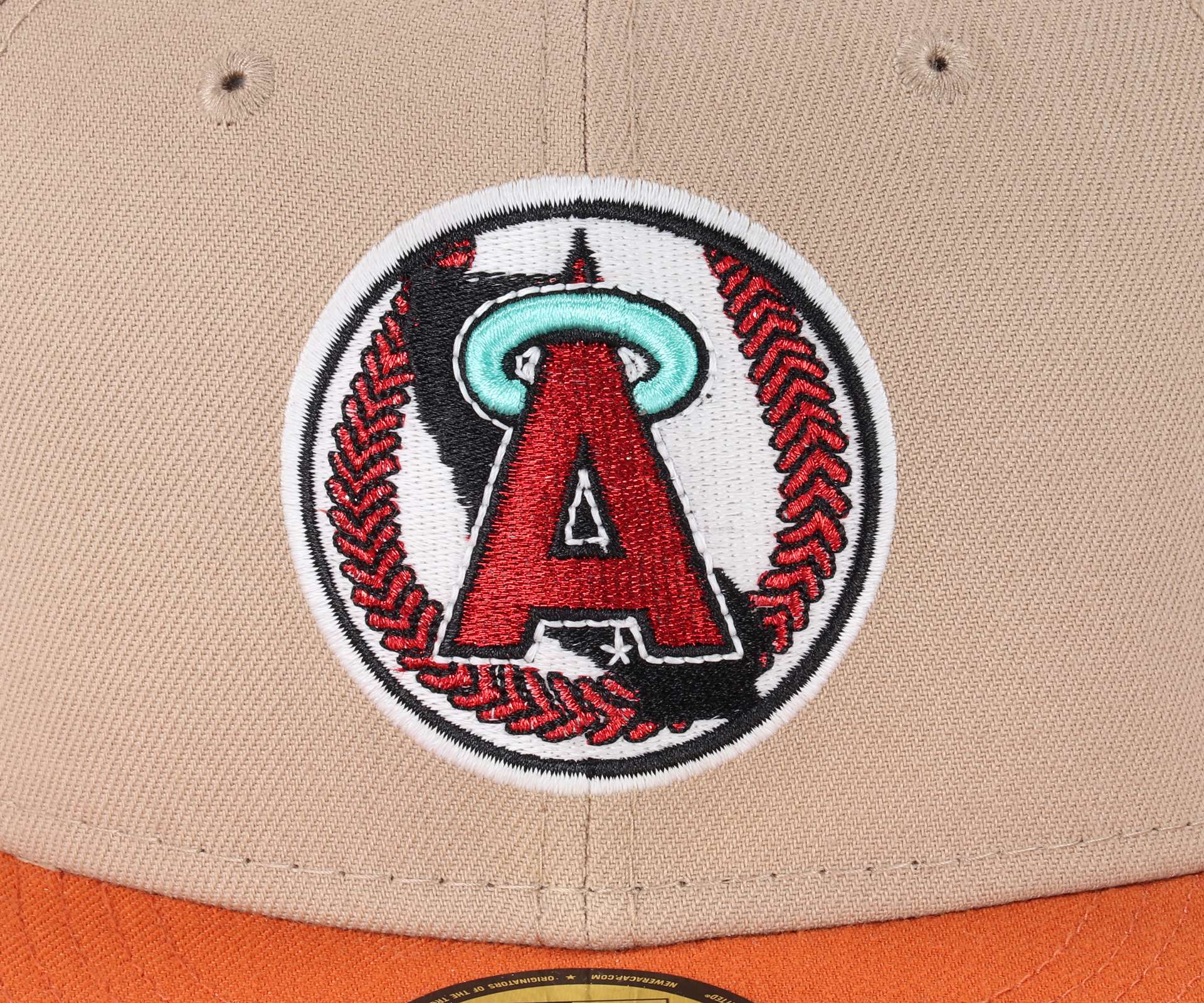 California Angels MLB Sidepatch 35th Anniversary Two-Tone Camel Fight Orange 59Fifty Basecap New Era