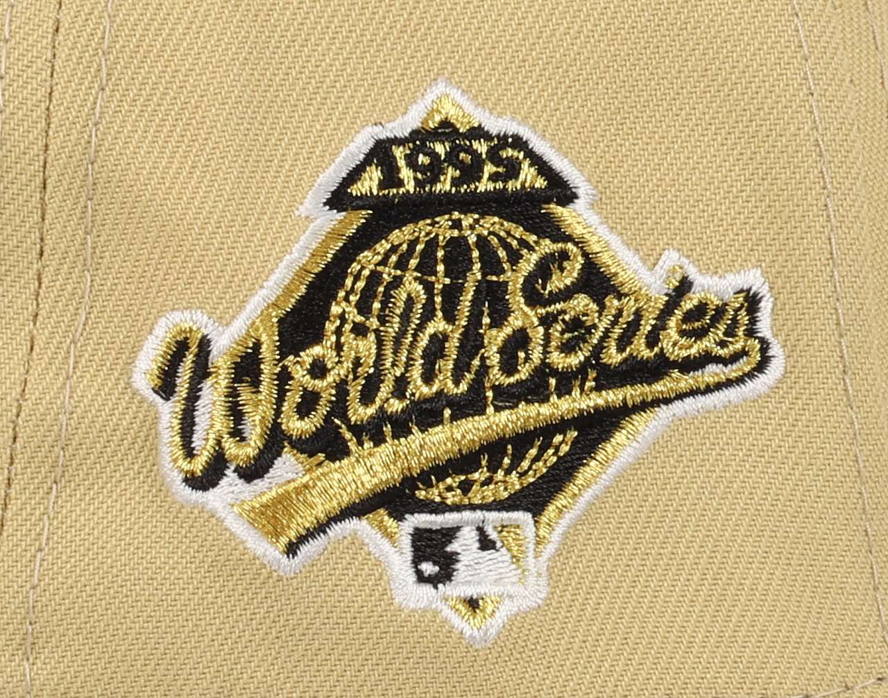 Atlanta Braves MLB World Series 1995 Sidepatch Vegas Gold Black 9Forty A-Frame Snapback Cap New Era