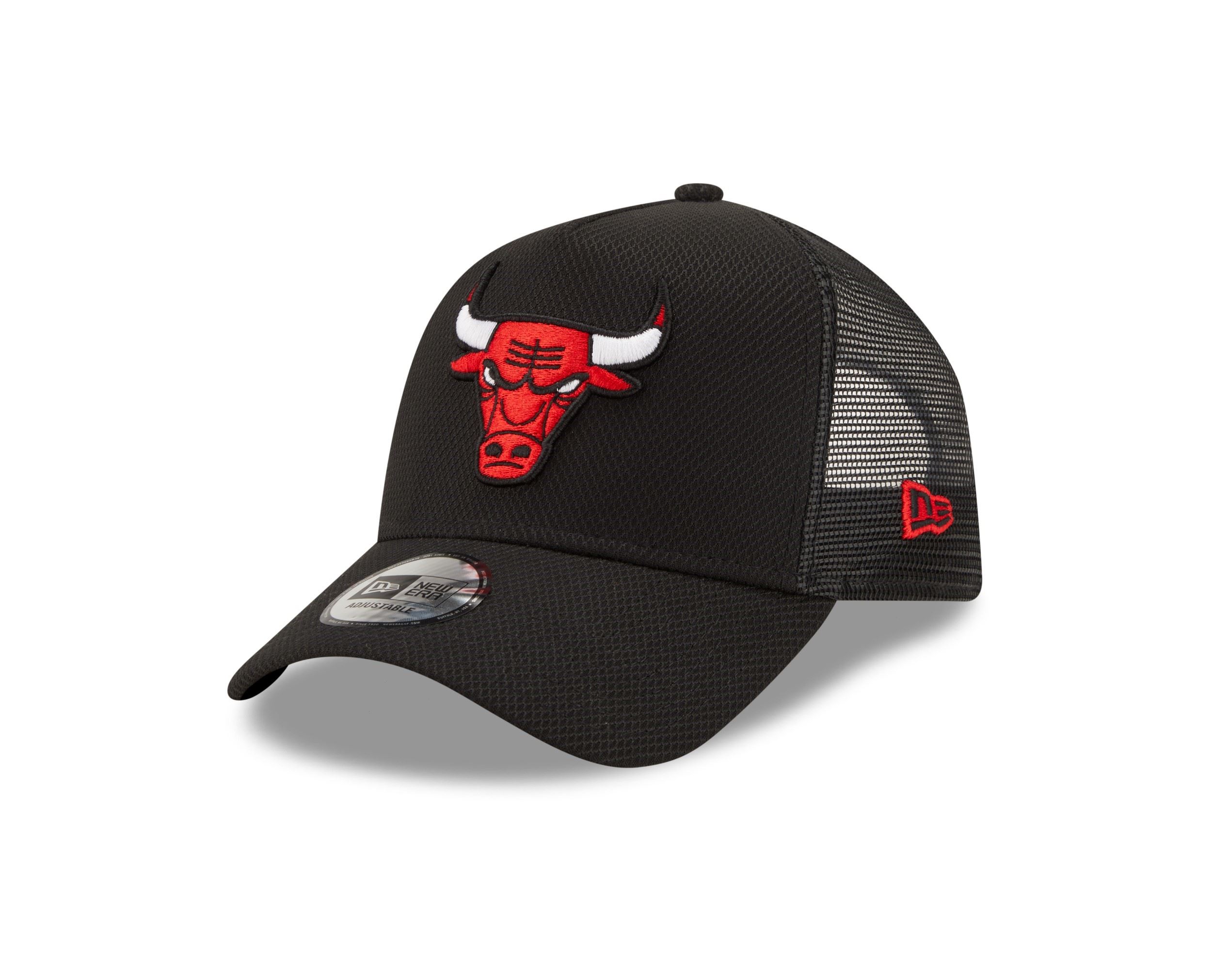 Chicago Bulls Black NBA Black Base A-Frame Adjustable Trucker Cap New Era