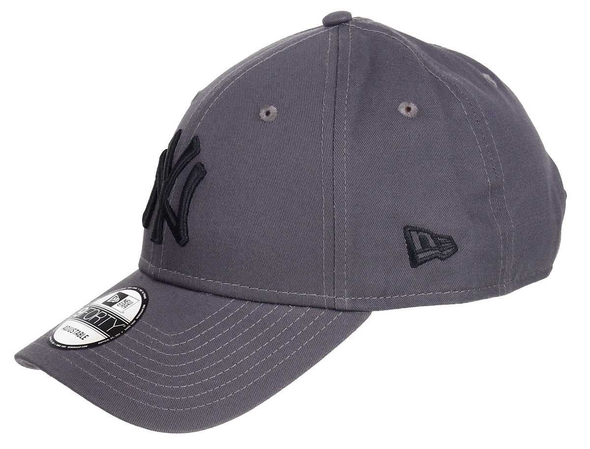 New York Yankees League Essential Graphite 9Forty Adjustable Cap New Era