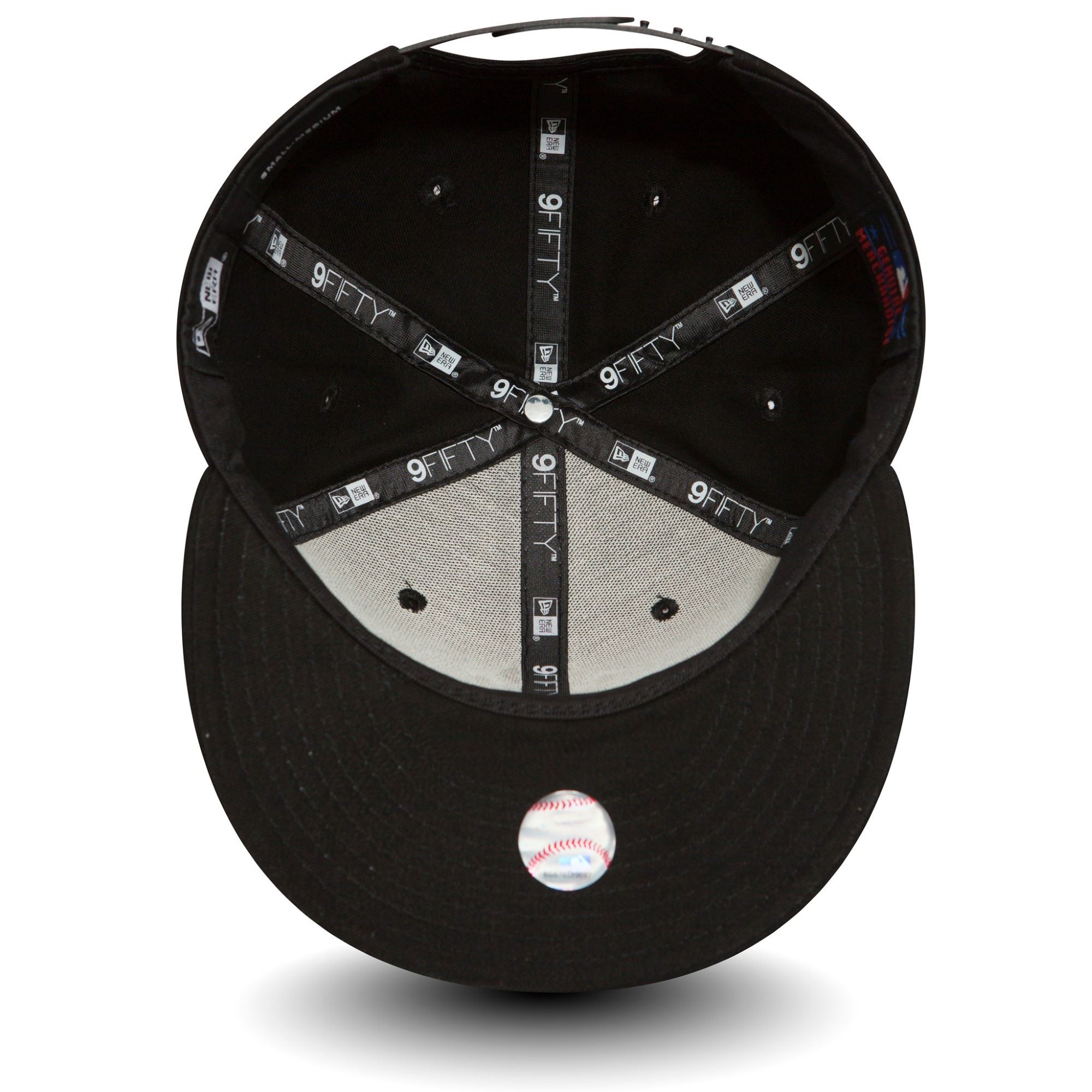 New York Yankees MLB Basic Black 9Fifty Adjustable Snapback Cap New Era