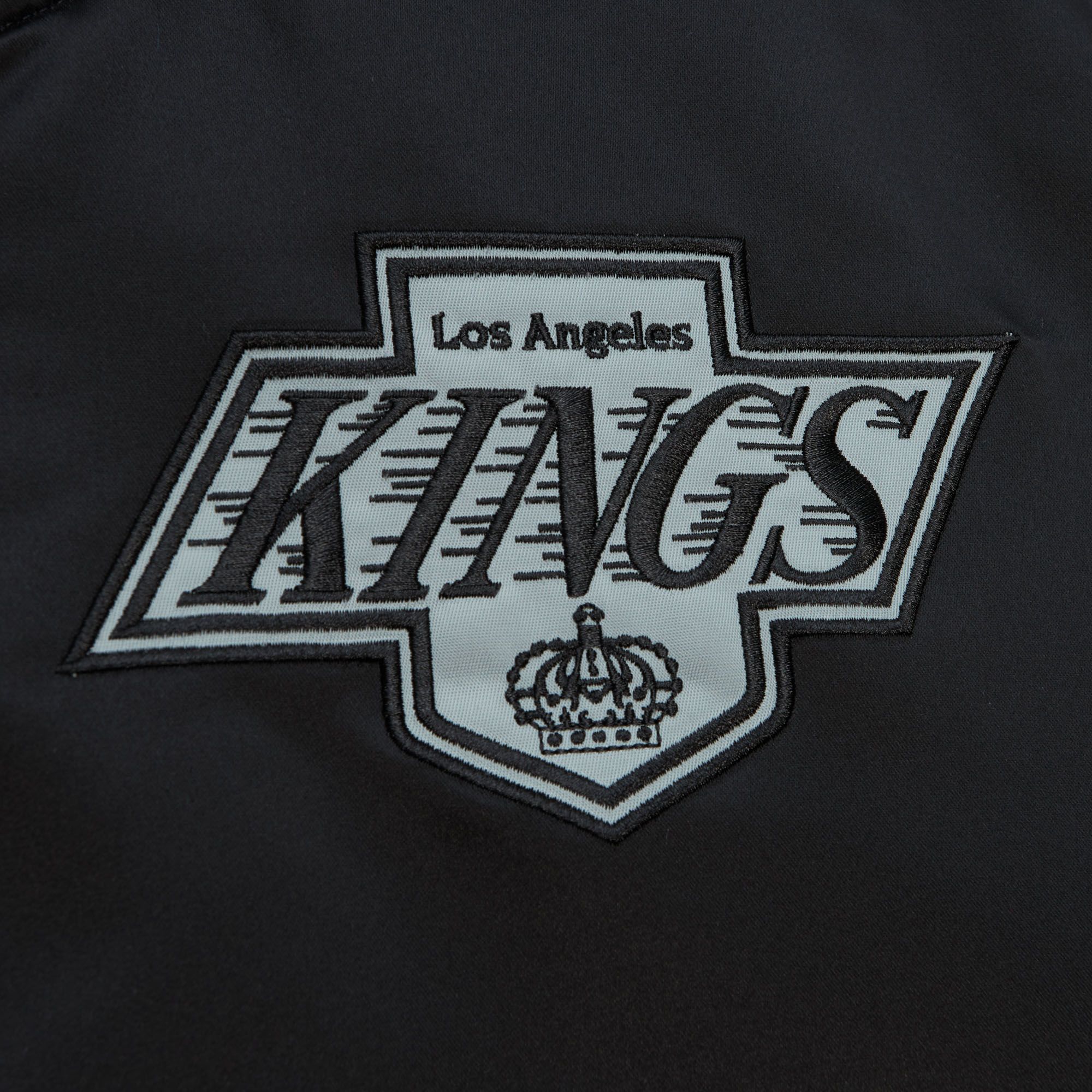 Los Angeles Kings NHL Heavyweight Satin Jacket Black Mitchell & Ness