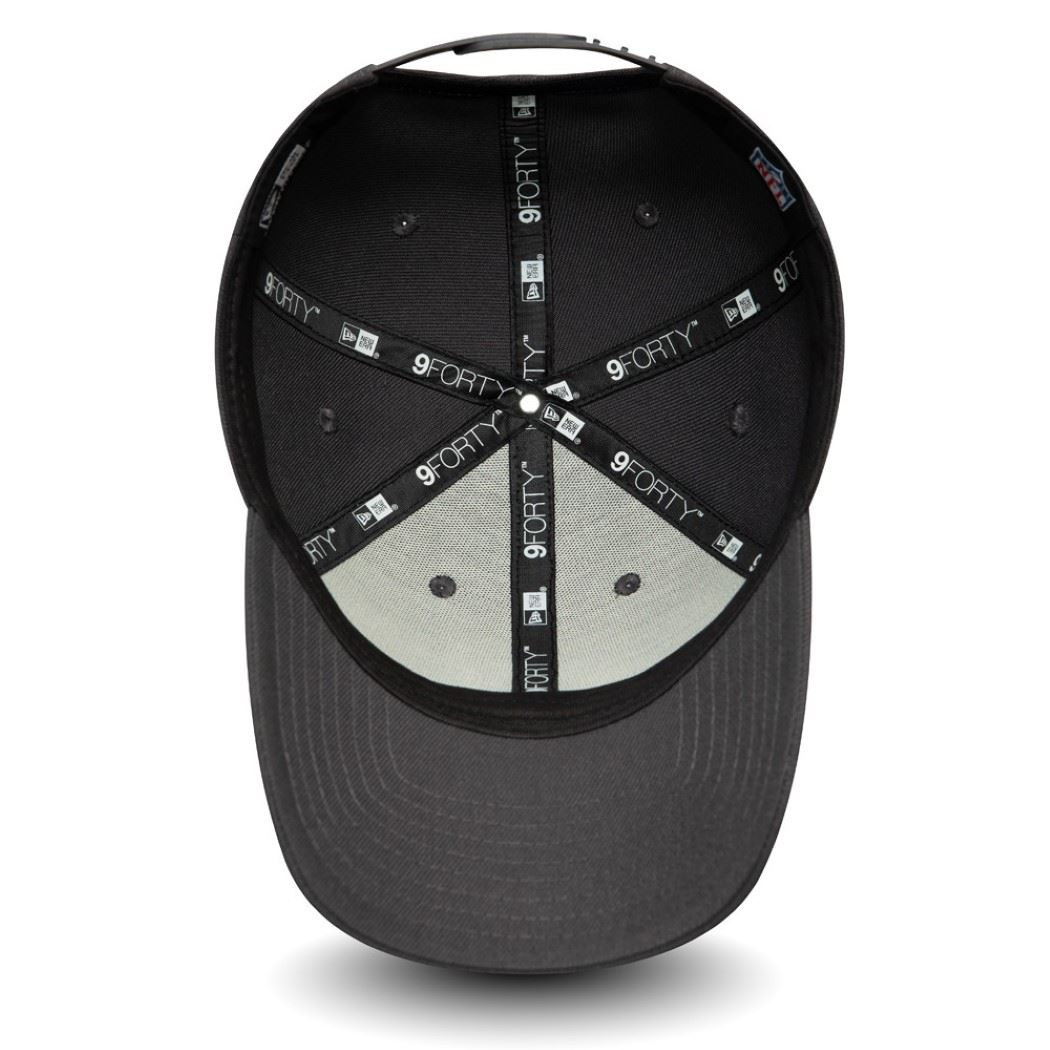 Las Vegas Raiders NFL Pop Logo Grey Silver 9Forty Adjustable Snapback Cap New Era