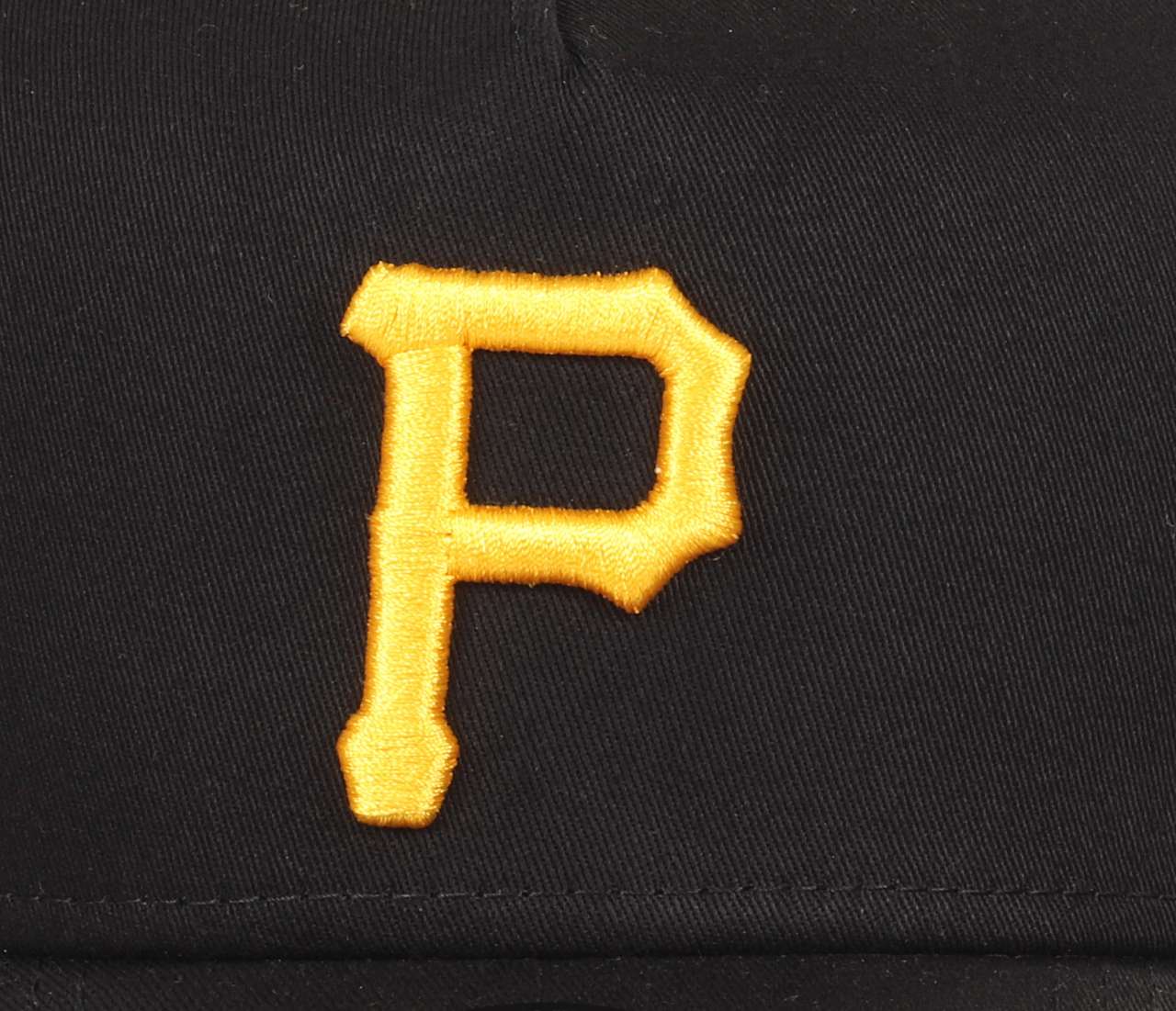 Pittsburgh Pirates MLB Black Classic  9Forty A-Frame Snapback Cap New Era