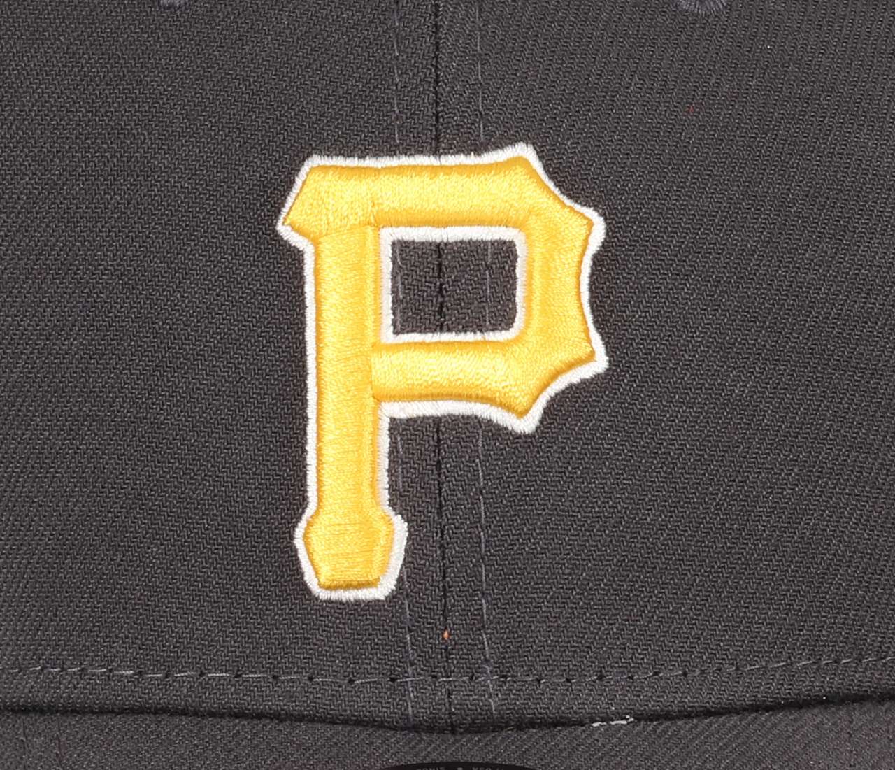 Pittsburgh Pirates MLB Graphene 39Thirty Stretch Cap New Era