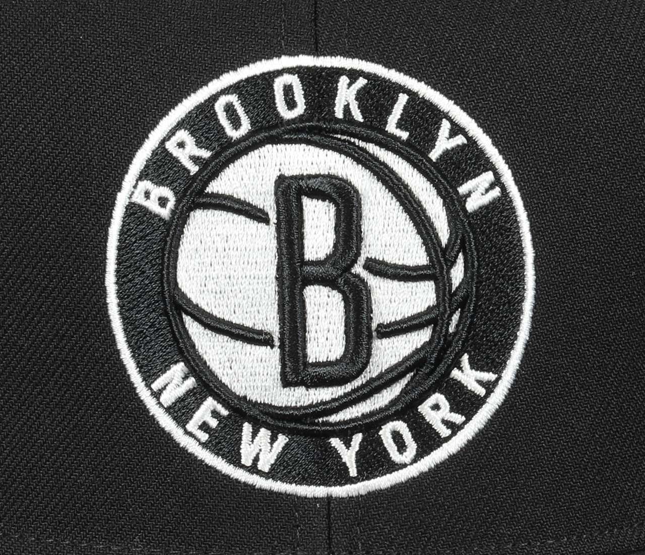 Brooklyn Nets NBA Conference Patch Black Original Fit Snapback Cap Mitchell & Ness