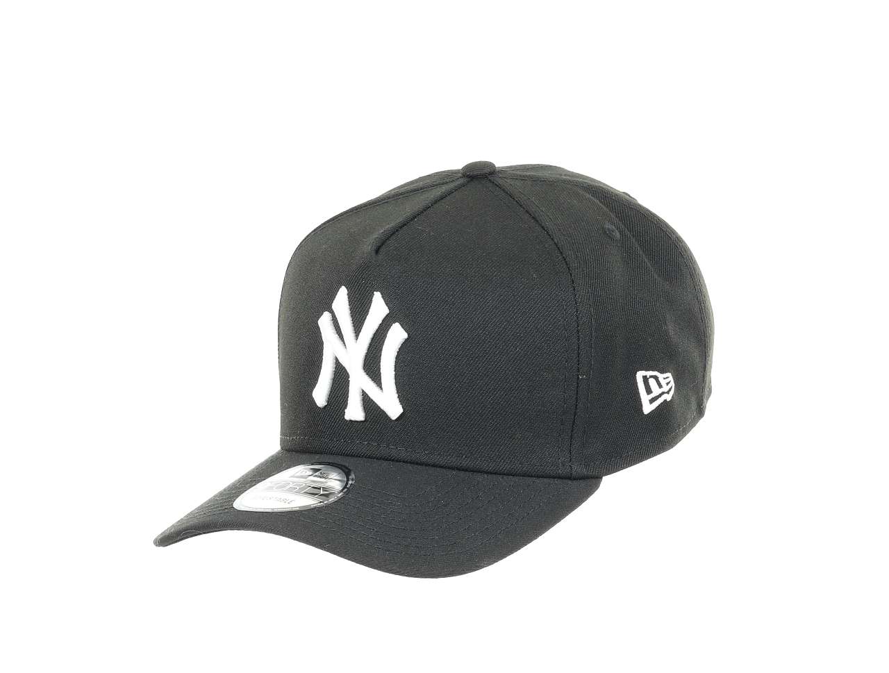 New York Yankees MLB Black and White Collection 9Forty A-Frame Snapback Cap New Era
