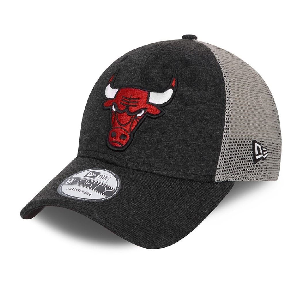Chicago Bulls Home Field Black 9Forty Trucker Strapback Cap New Era