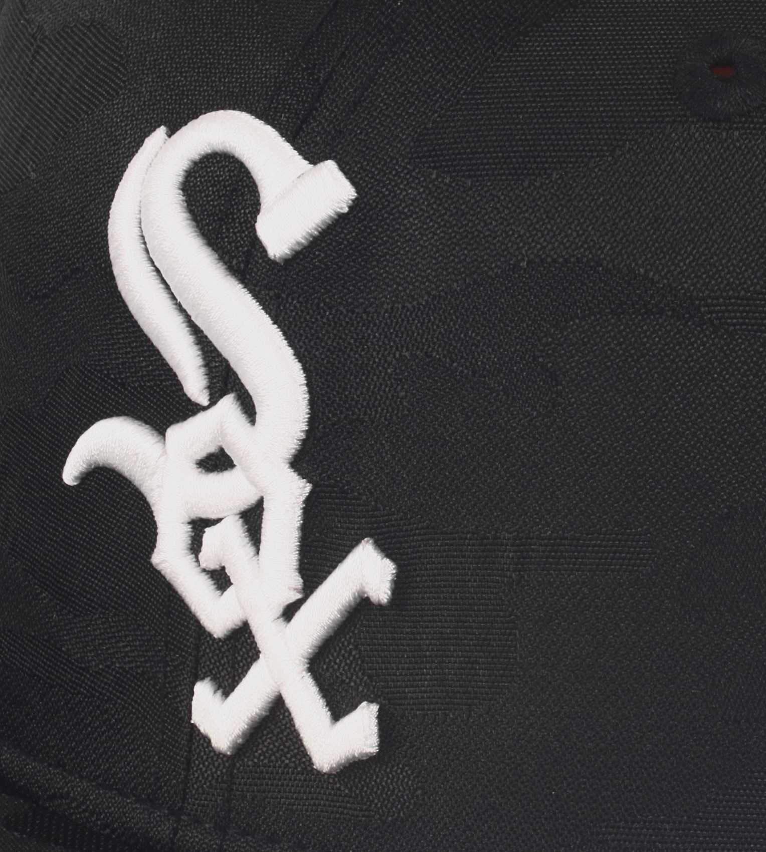 Chicago White Sox Camouflage Base Black 59Fifty Basecap New Era