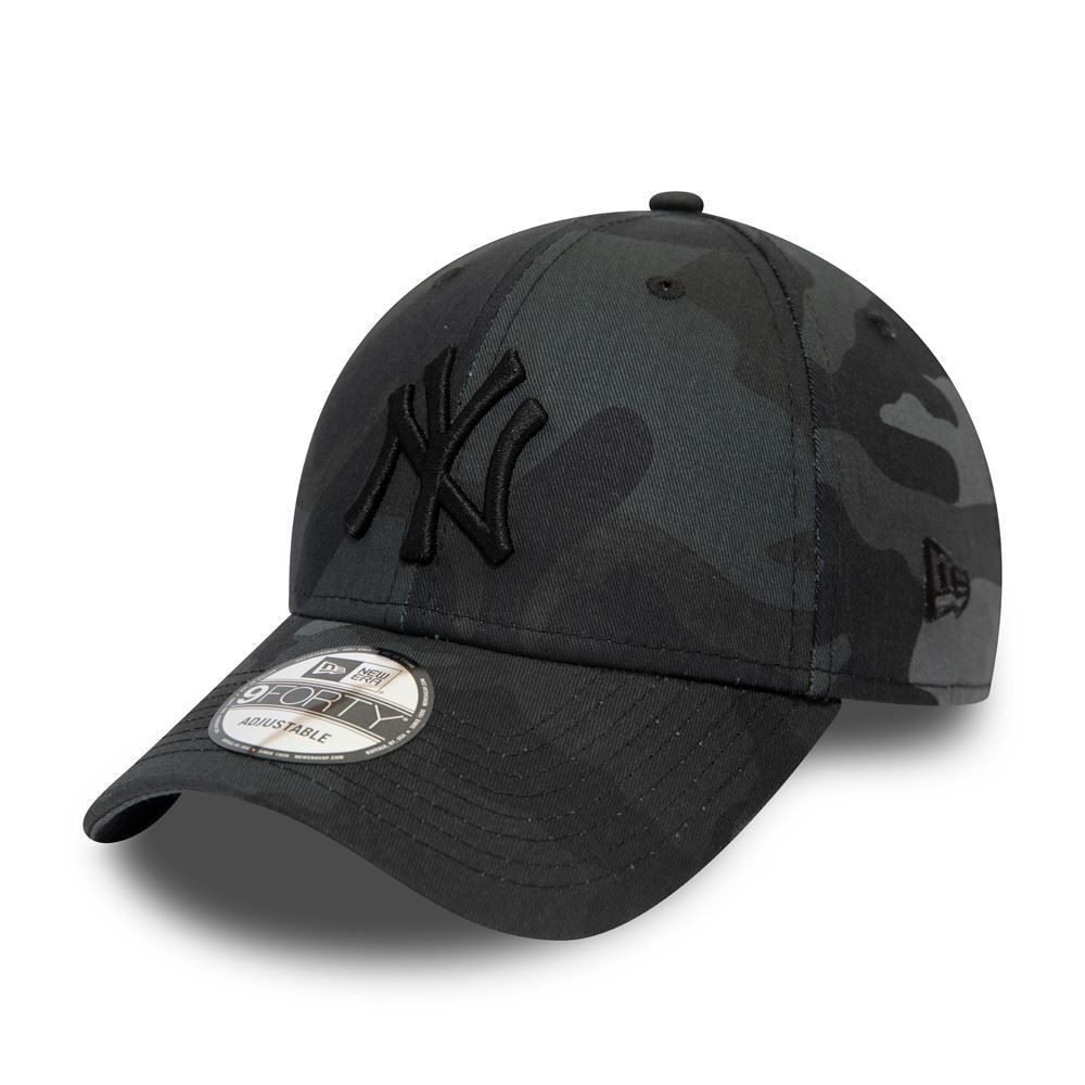New York Yankees MLB League Essential Midnight Camo 9Forty Adjustable Cap for Kids New Era