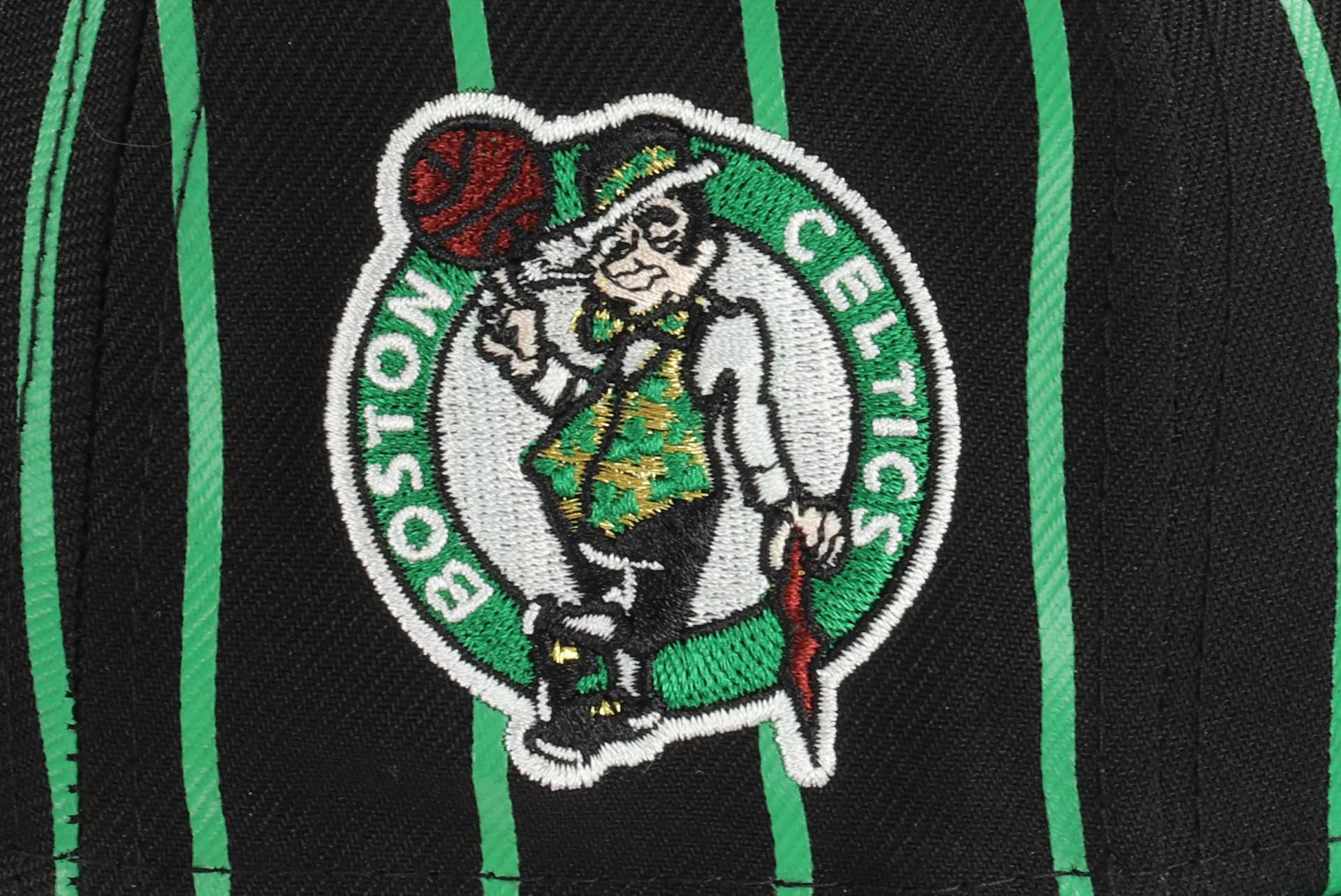 Boston Celtics City Arch Black 9Fifty Snapback Cap New Era