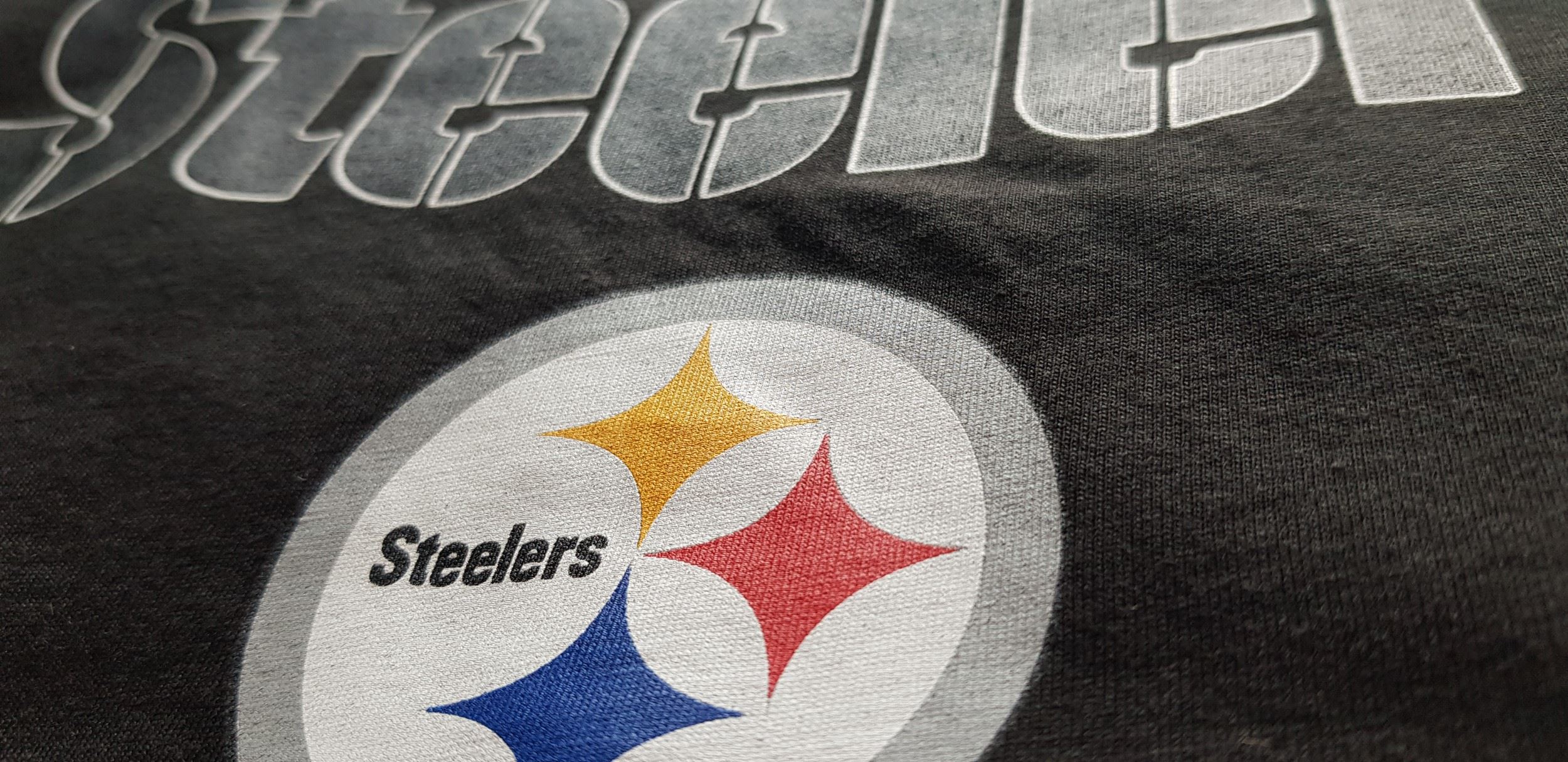 Pittsburgh Steelers Stacked Logo T-Shirt New Era
