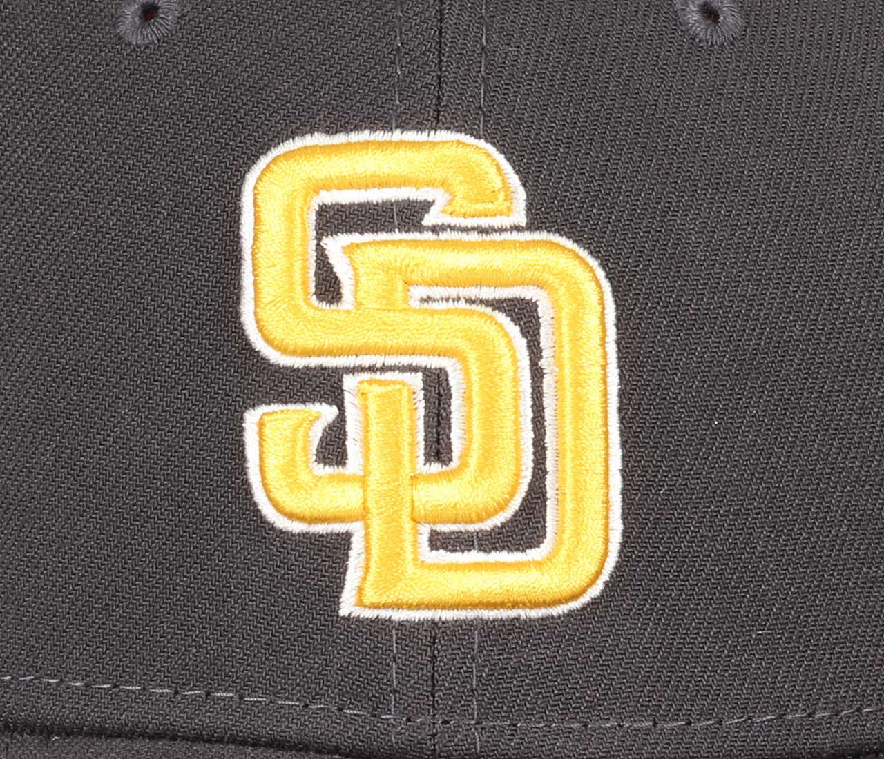 San Diego Padres MLB Graphene 39Thirty Stretch Cap New Era