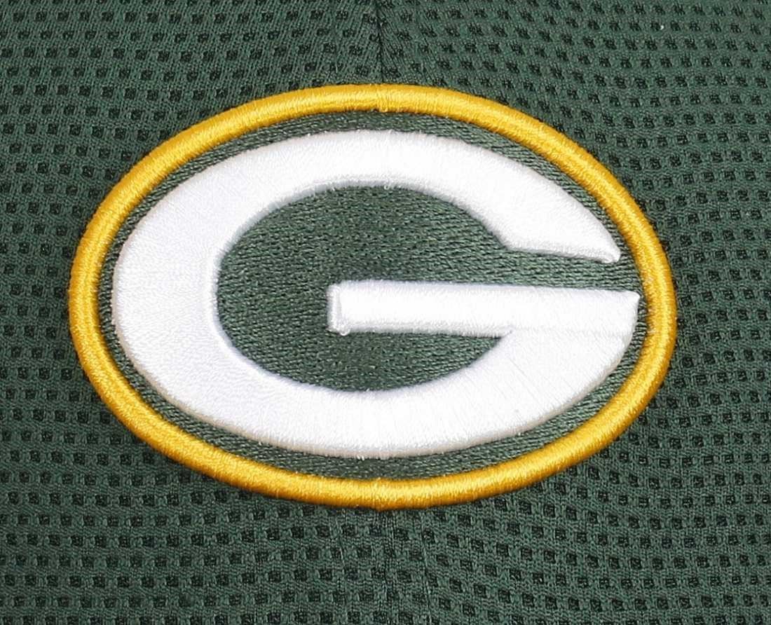 Green Bay Packers NFL Green 39Thirty Stretch Cap New Era