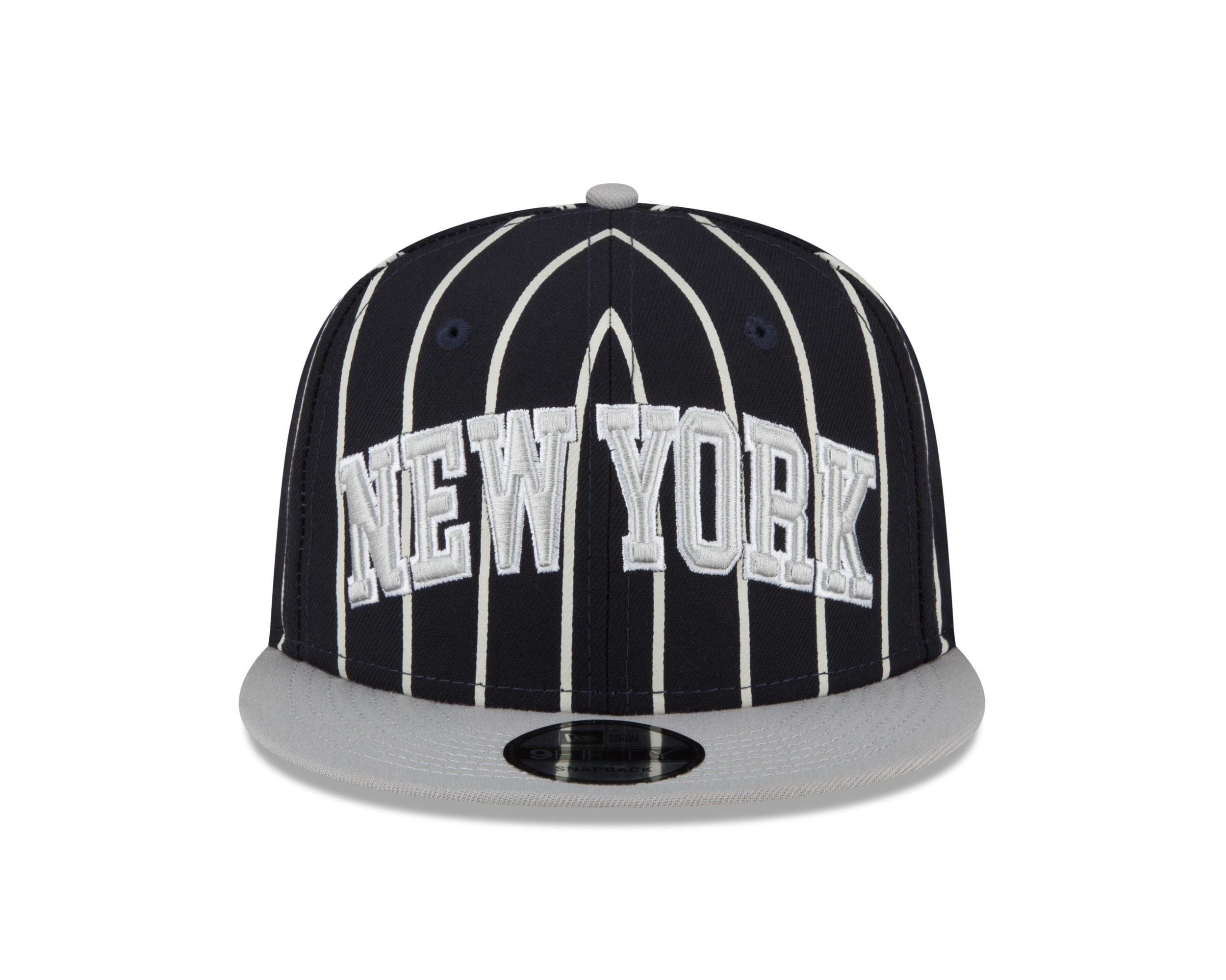 New York Yankees City Arch Navy 9Fifty Snapback Cap New Era