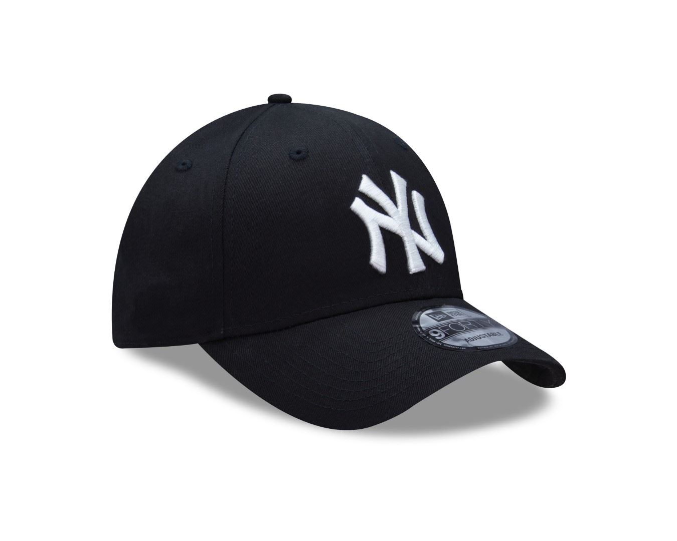 New York Yankees MLB Black White 9Forty Adjustable Cap New Era