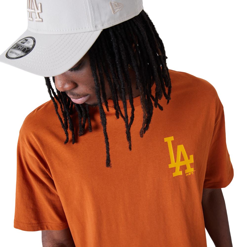 Los Angeles Dodgers Brown MLB League Essentials Oversized  T- Shirt New Era