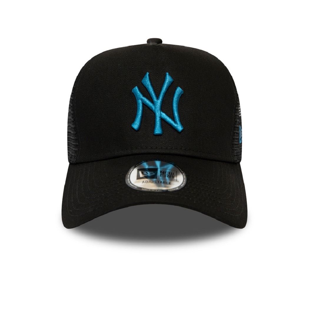 New York Yankees Black League Essential A-Frame Adjustable Trucker Cap New Era