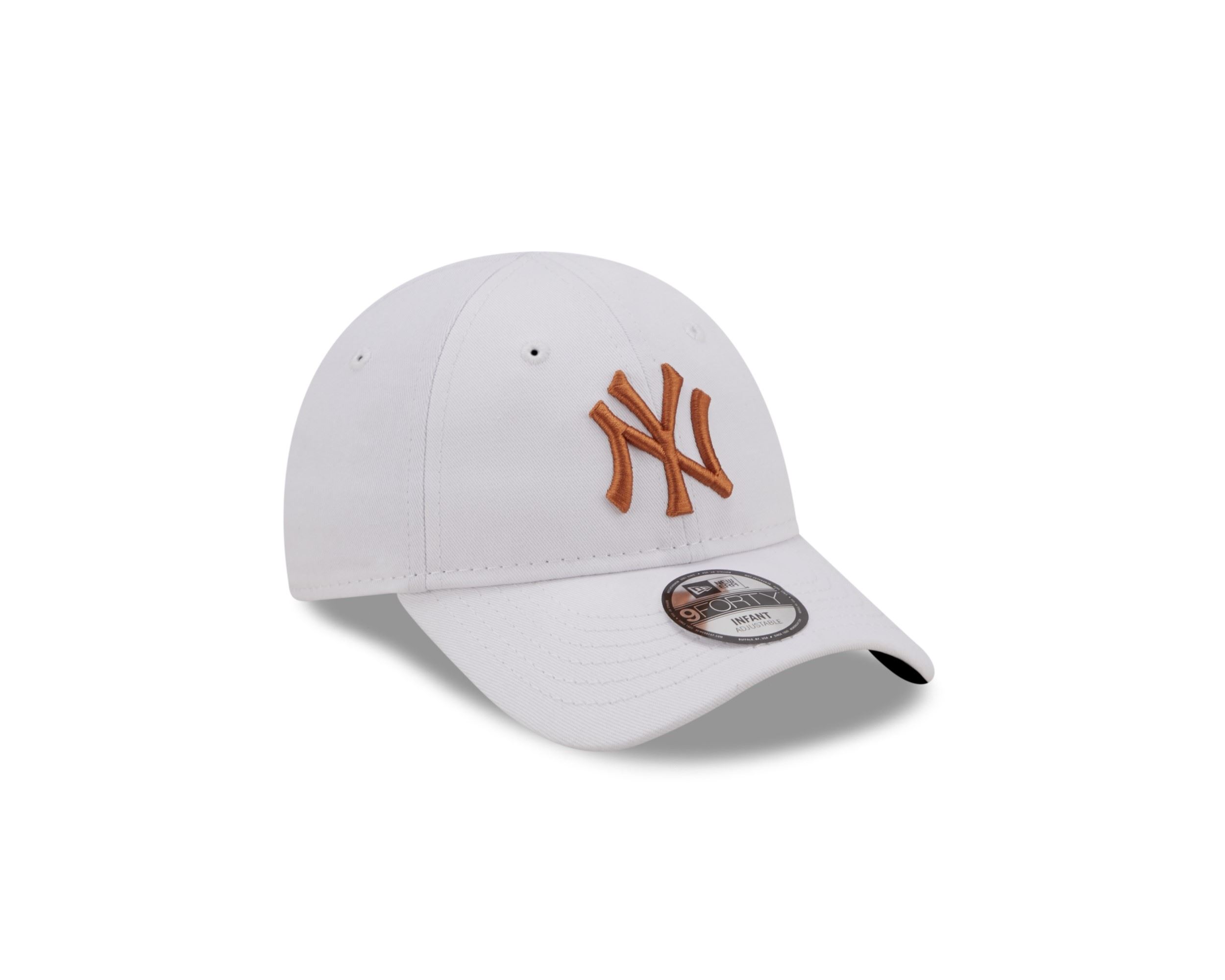 New York Yankees MLB League Essential White Toffee 9Forty Infant Cap New Era