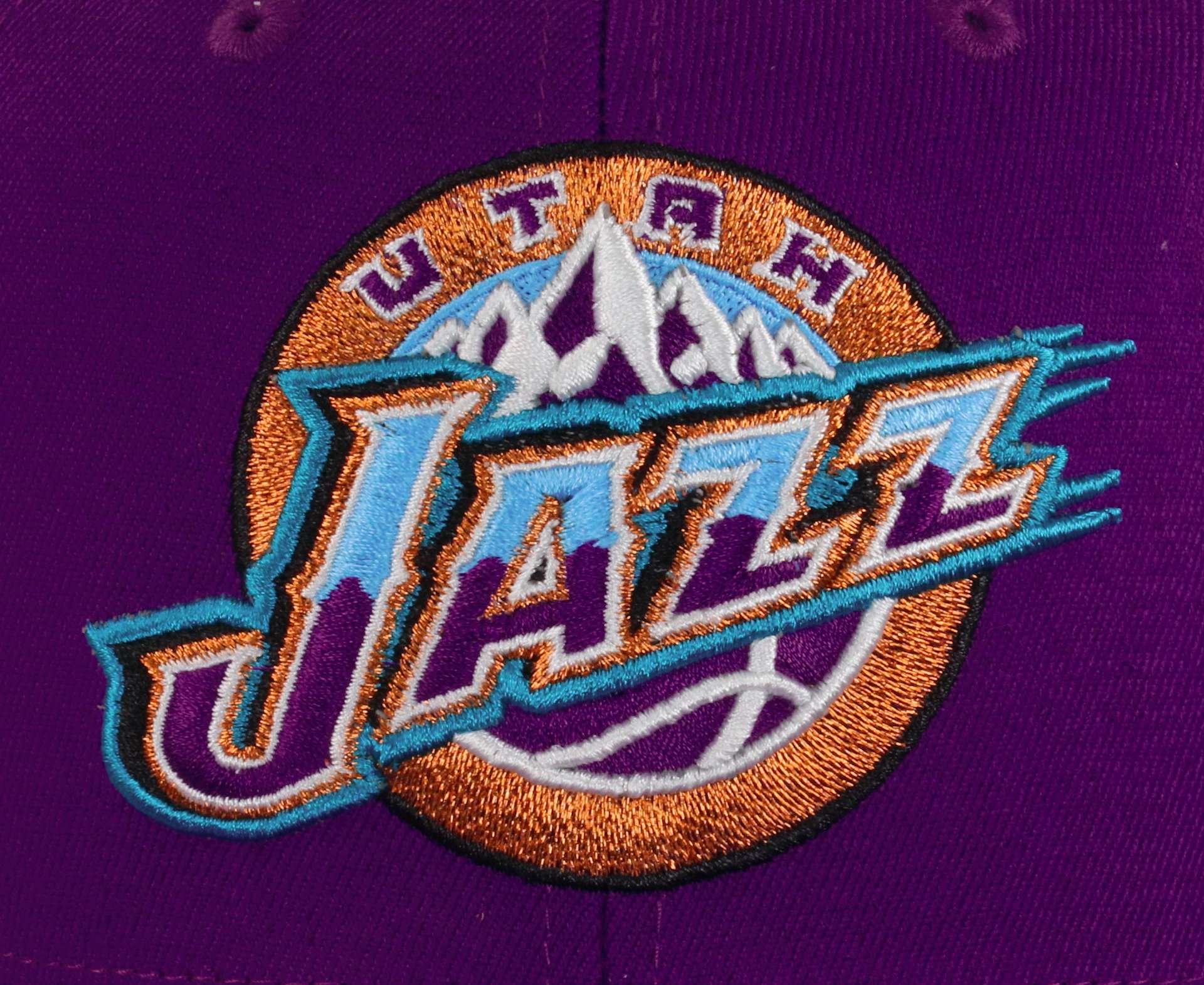 Utah Jazz Purple NBA Team Ground Stretch Snapback HWC Cap Mitchell & Ness