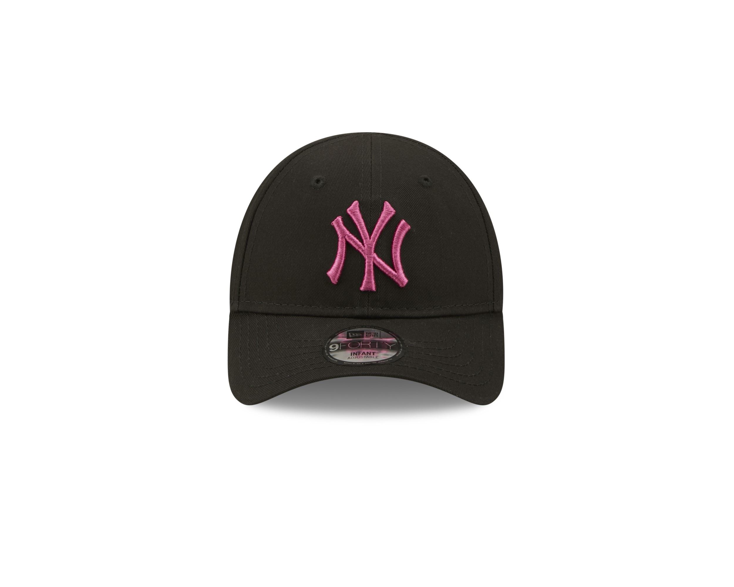 New York Yankees MLB League Essential Black Pink 9Forty Infant Cap New Era