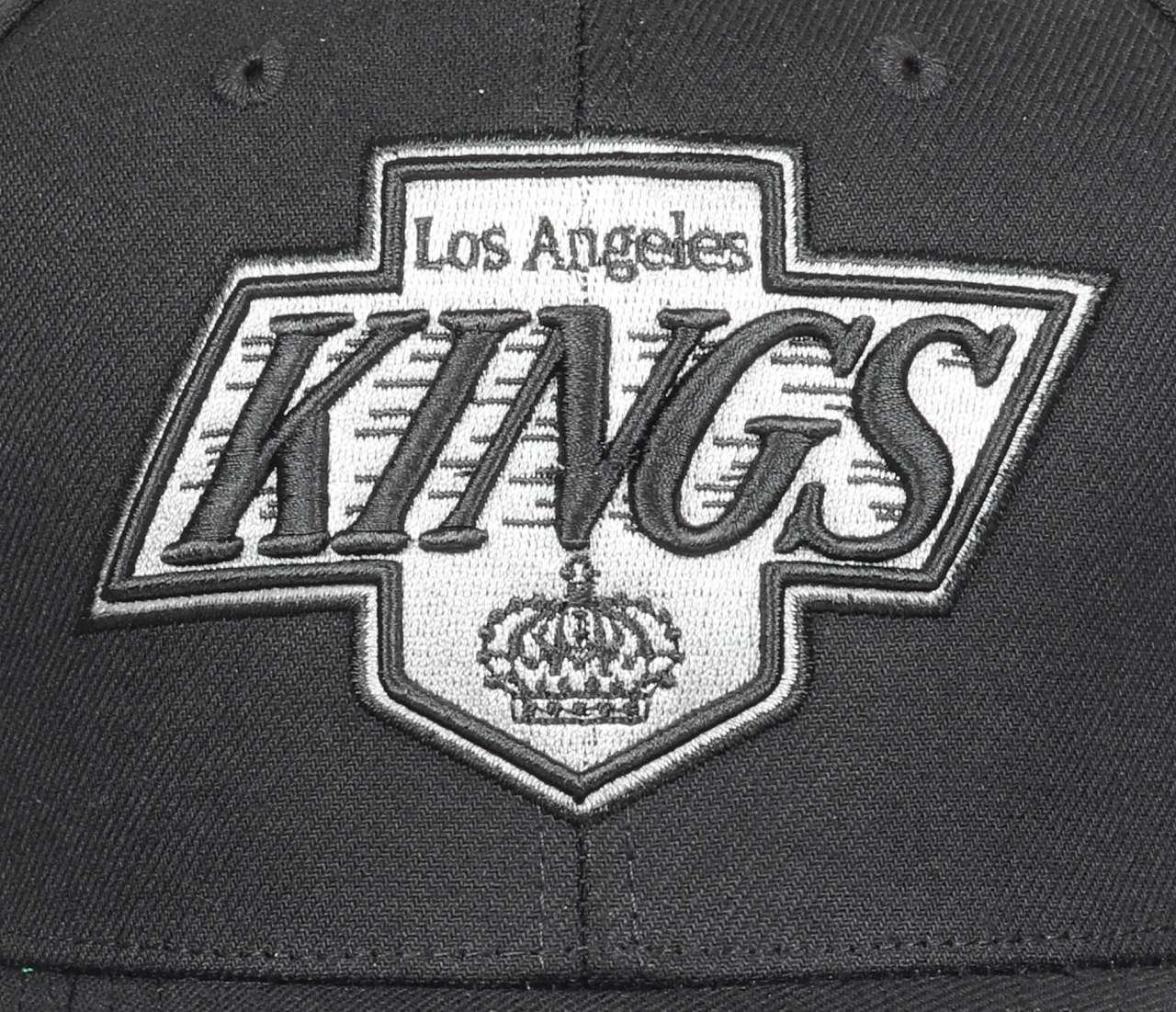 Los Angeles Kings Black NHL Team Ground 2.0 Pro Snapback Cap Mitchell & Ness