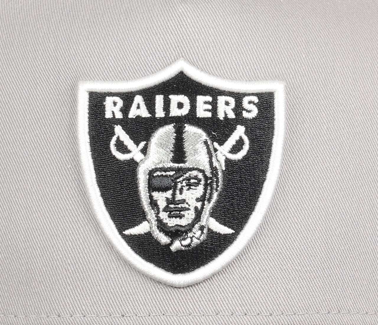 Las Vegas Raiders NFL Gray Black 9Forty A-Frame Trucker Cap New Era