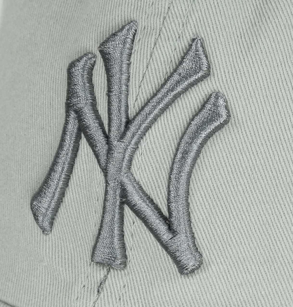 New York Yankees MLB Clean Up Tonal Grey Adjustable Cap 47 Brand 