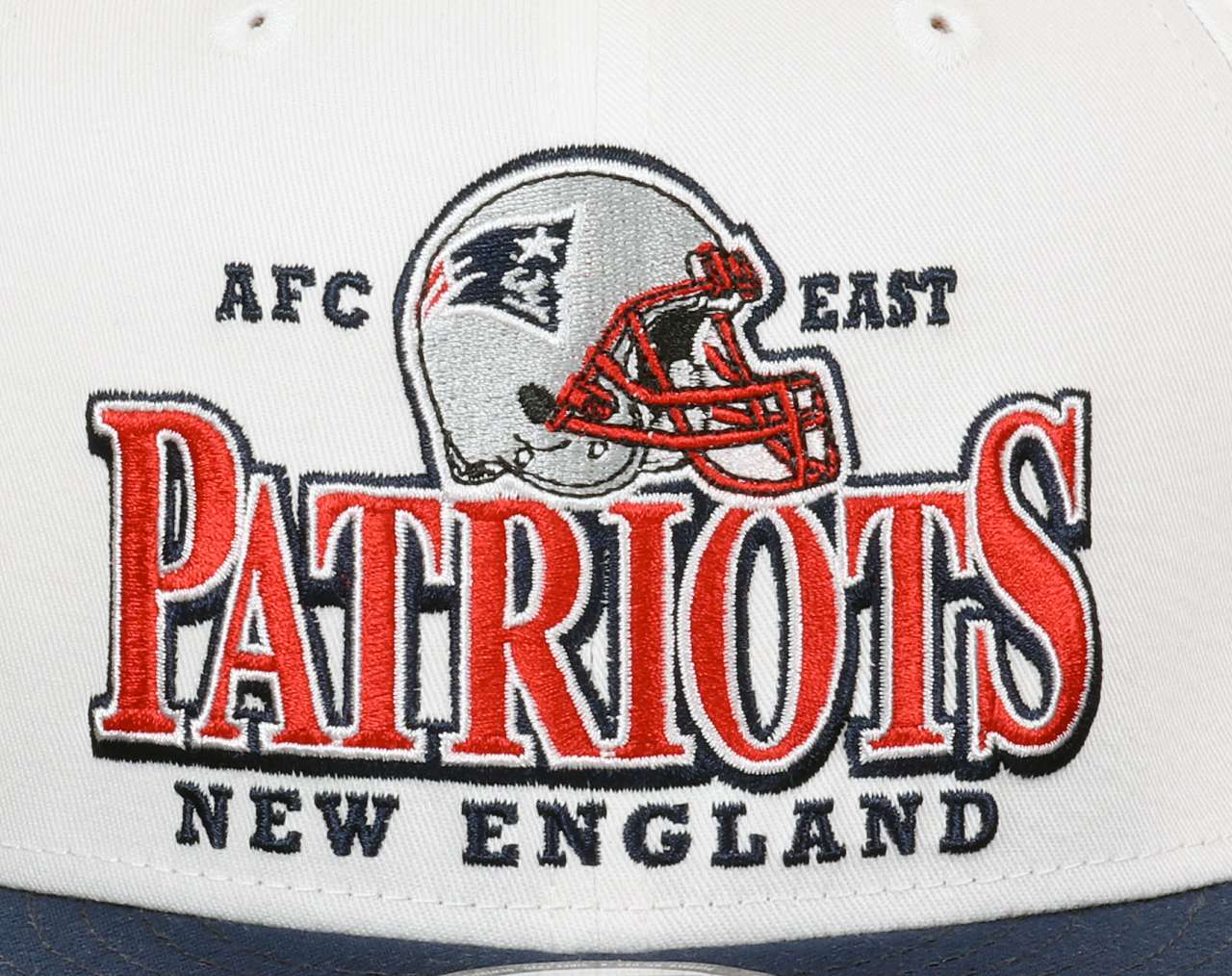 New England Patriots NFL White Original Teamcolour Helmet Blue 9Fifty Snapback Cap New Era