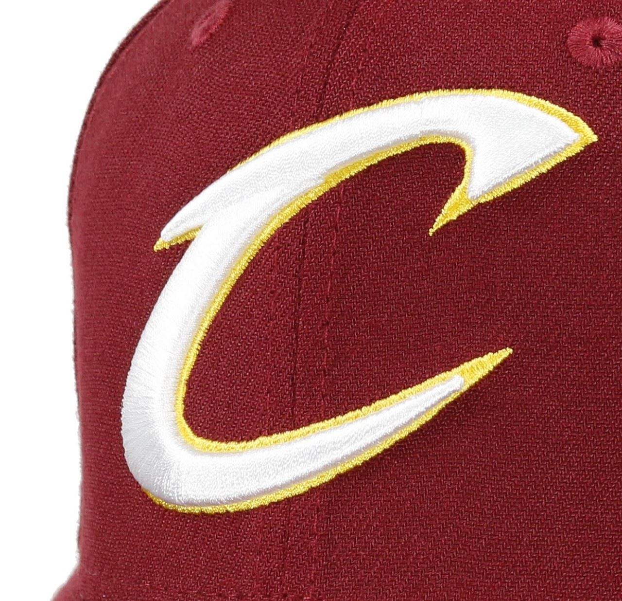 Cleveland CavaliersNBA Essential 9Fifty Stretch Snapback Cap New Era 