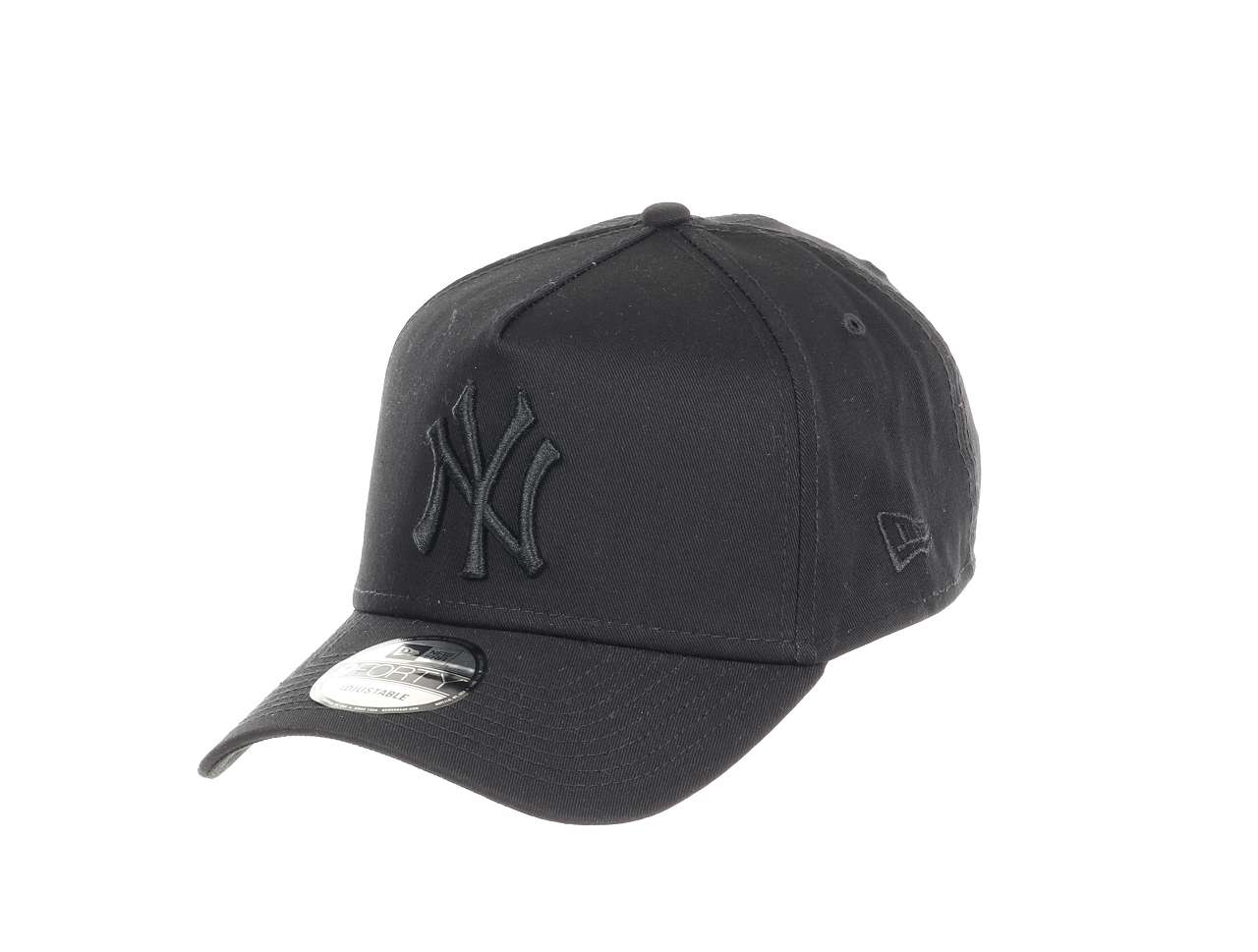 New York Yankees MLB Black on Black 9Forty A-Frame Snapback Cap New Era