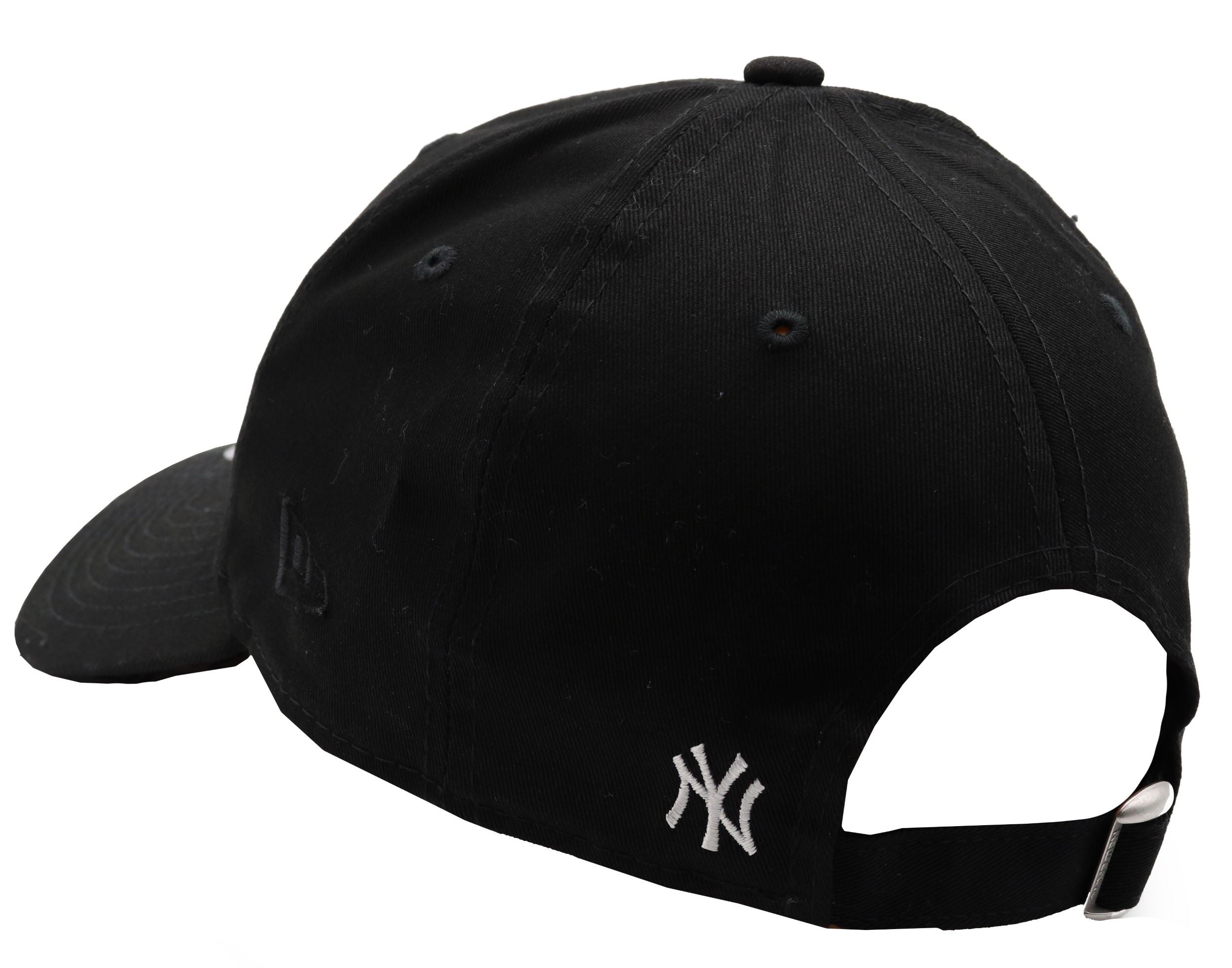 New York Yankees MLB Rear Logo Black 9Forty Adjustable Cap New Era