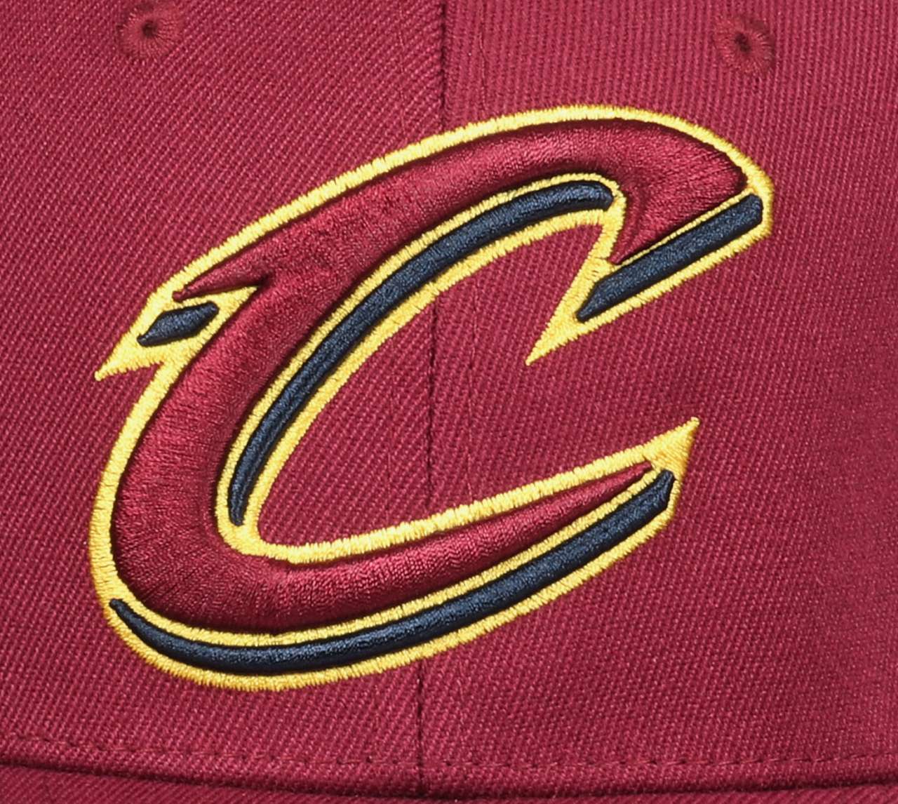 Cleveland Cavaliers Dark Red NBA Team Ground 2.0 Classic Red Snapback Cap Mitchell & Ness